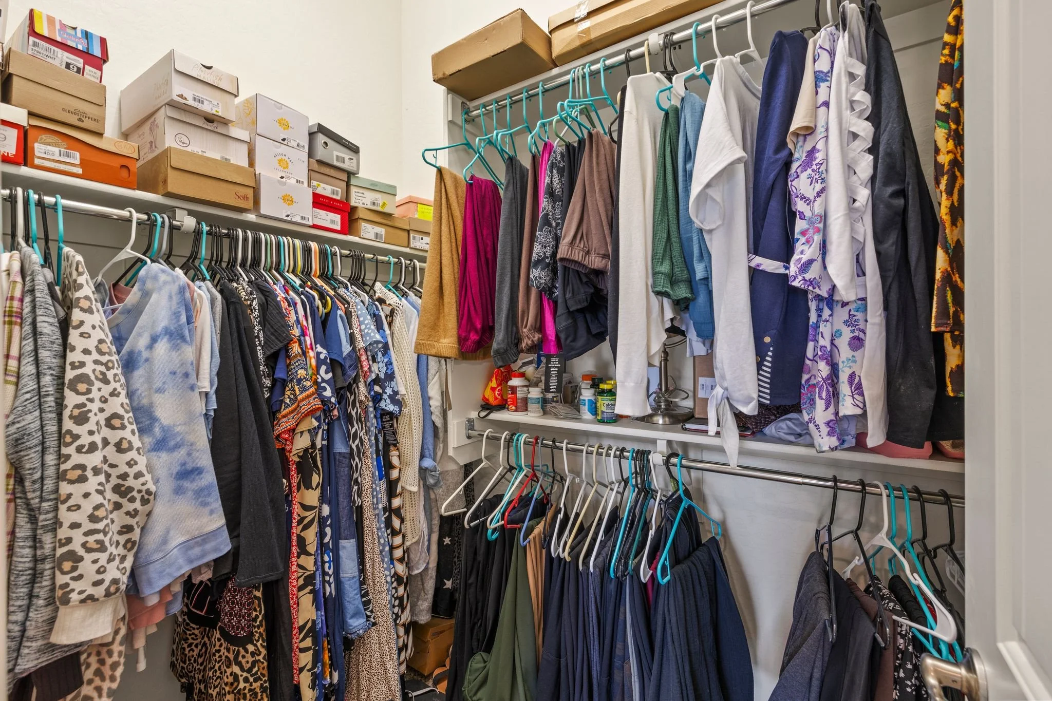 130-Primary Closet.jpg
