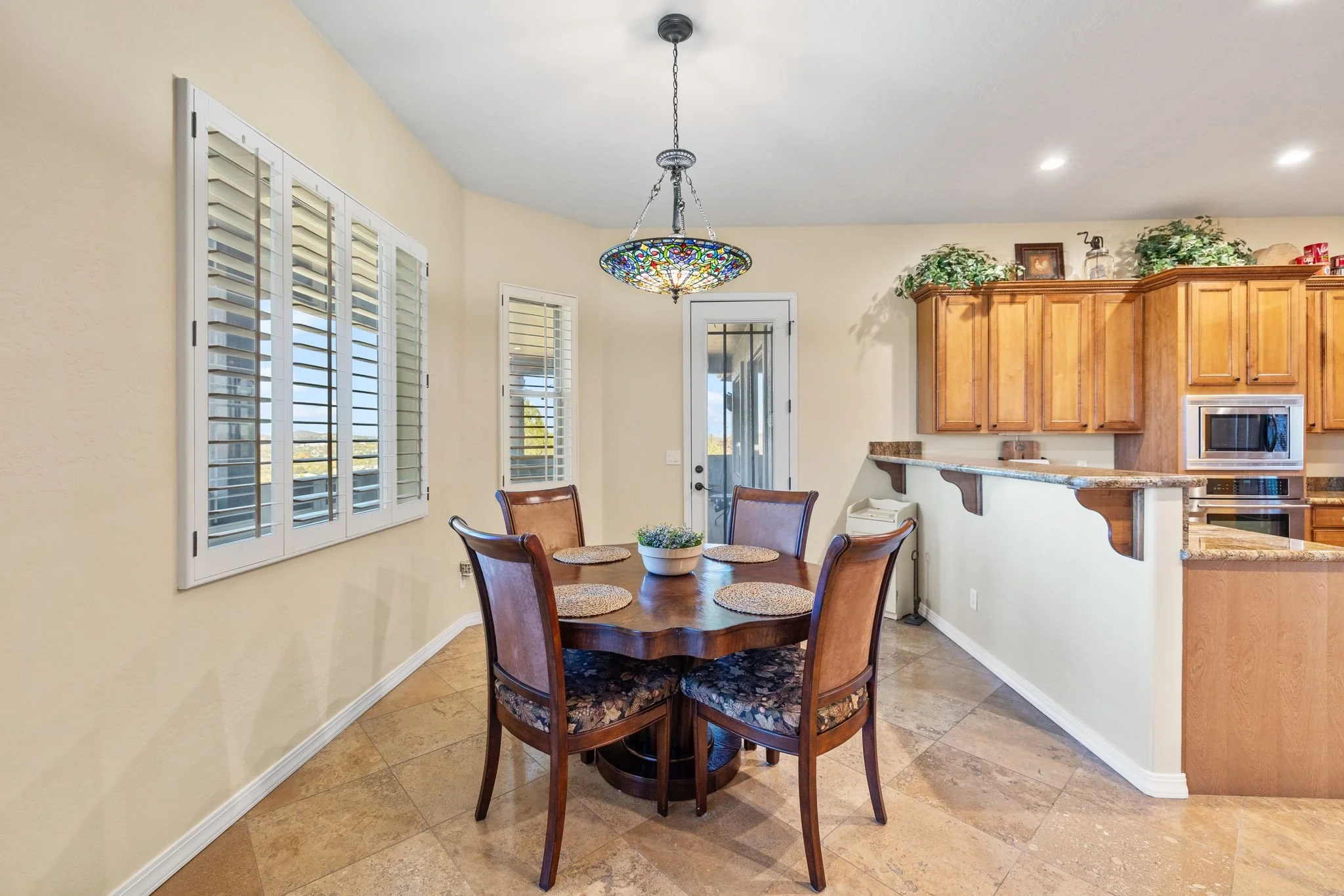 079-Breakfast Nook.jpg