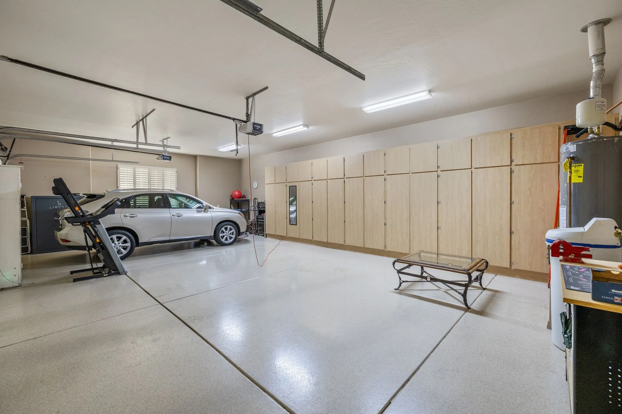219-Garage.jpg