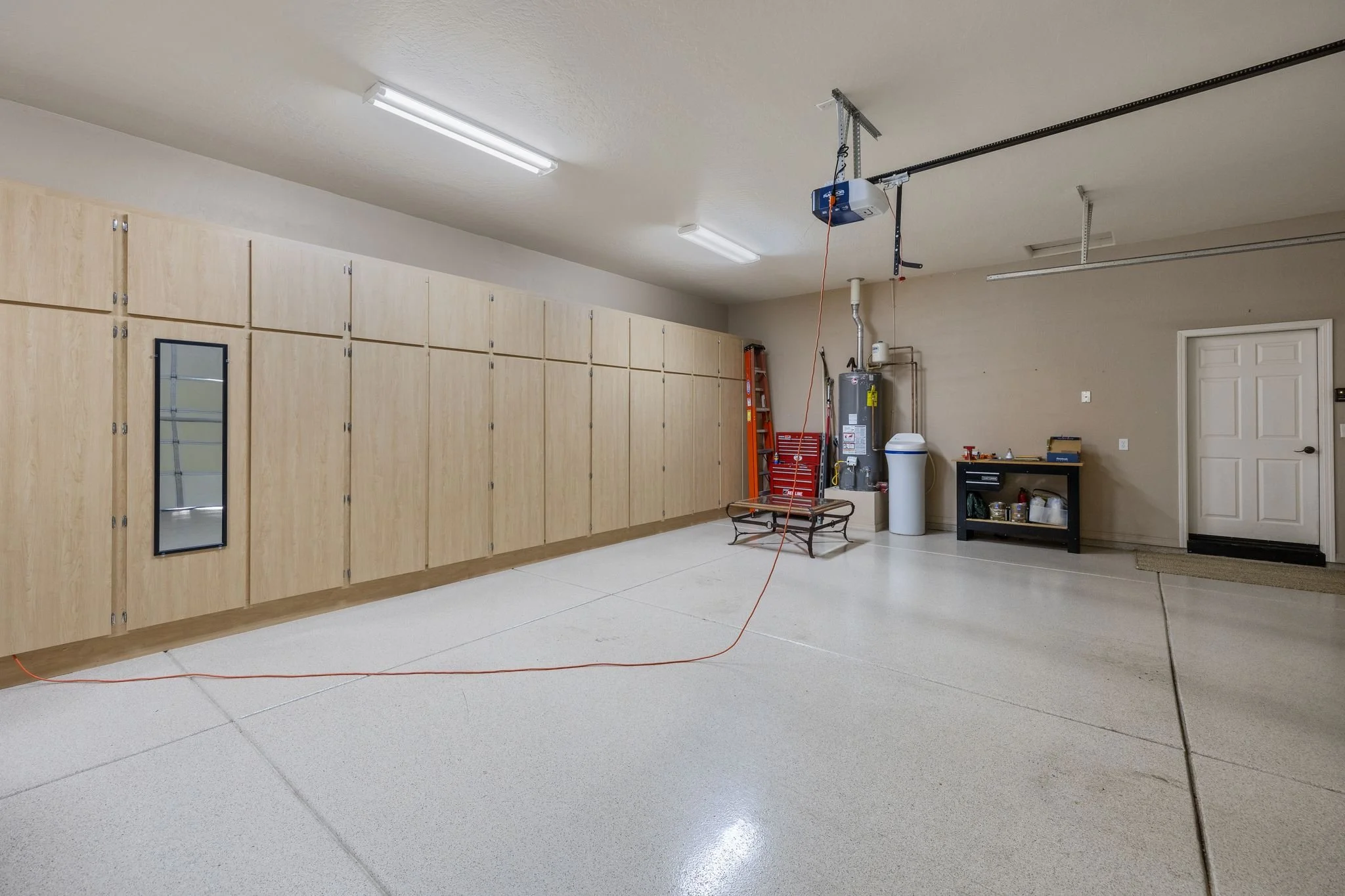 224-Garage.jpg