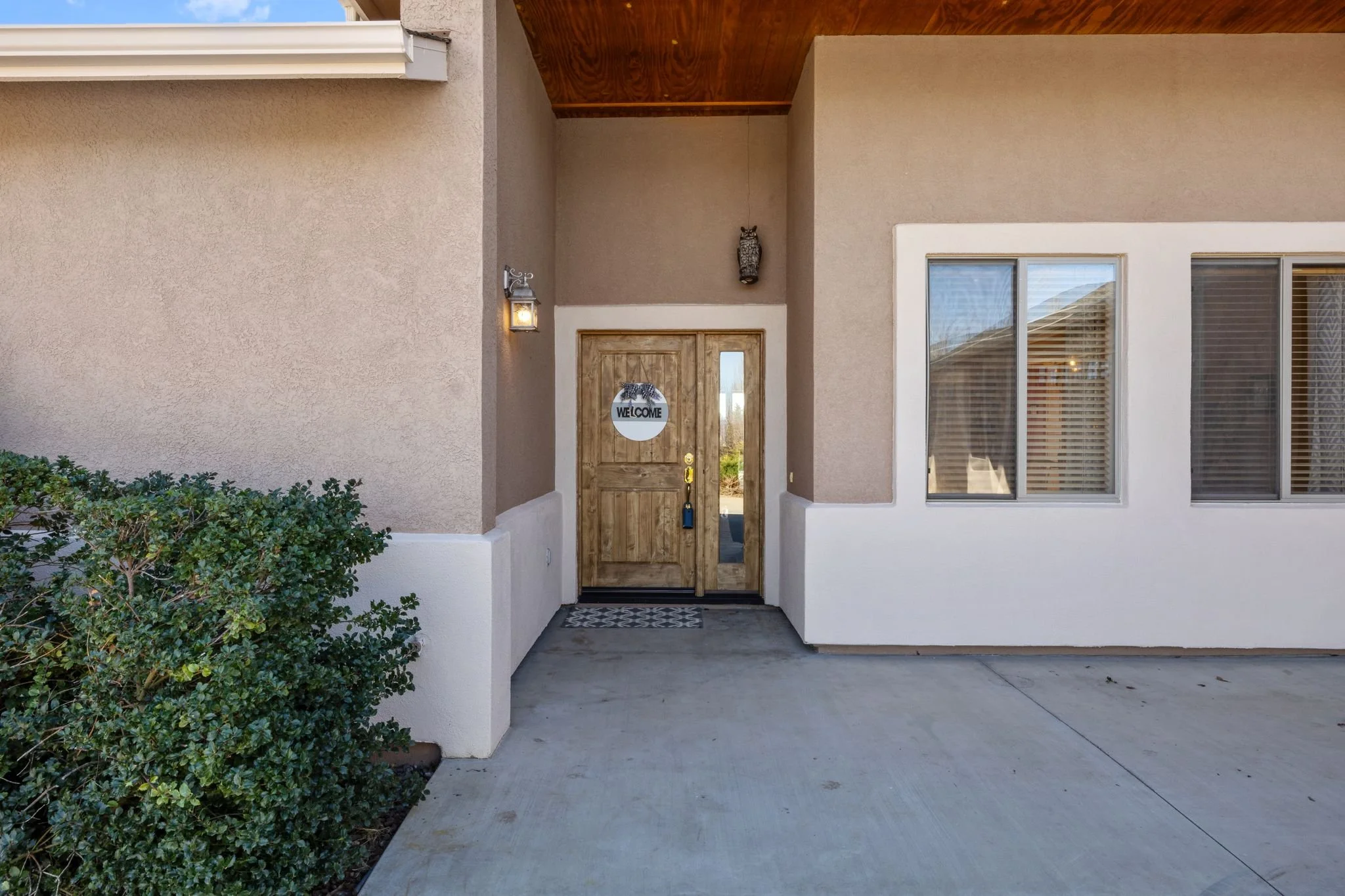 019-Front Exterior.jpg