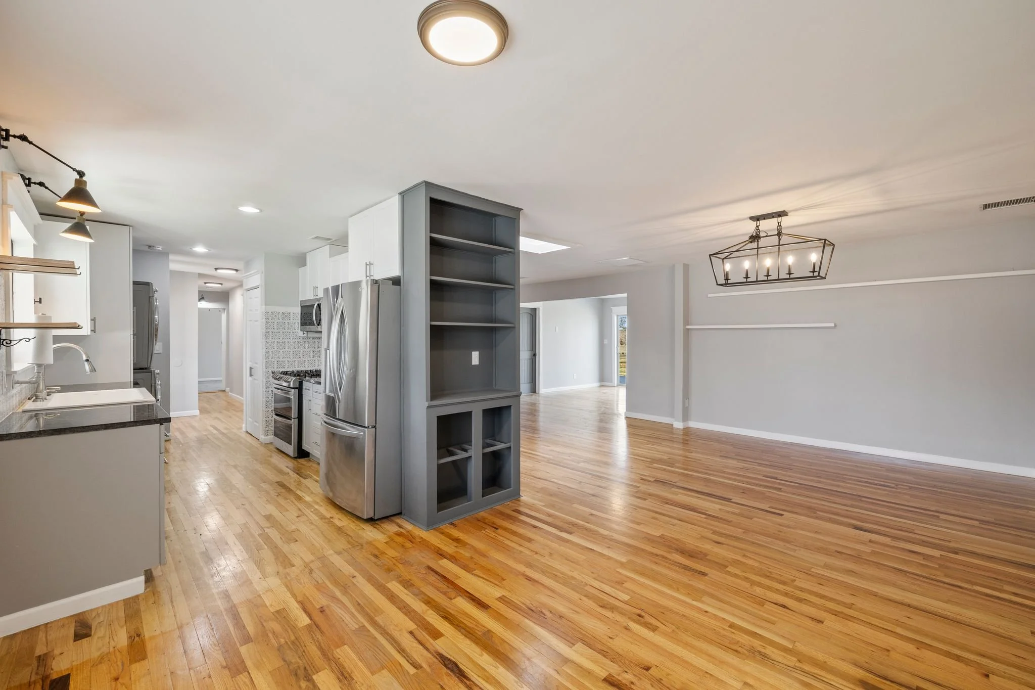 054-Breakfast Nook.jpg