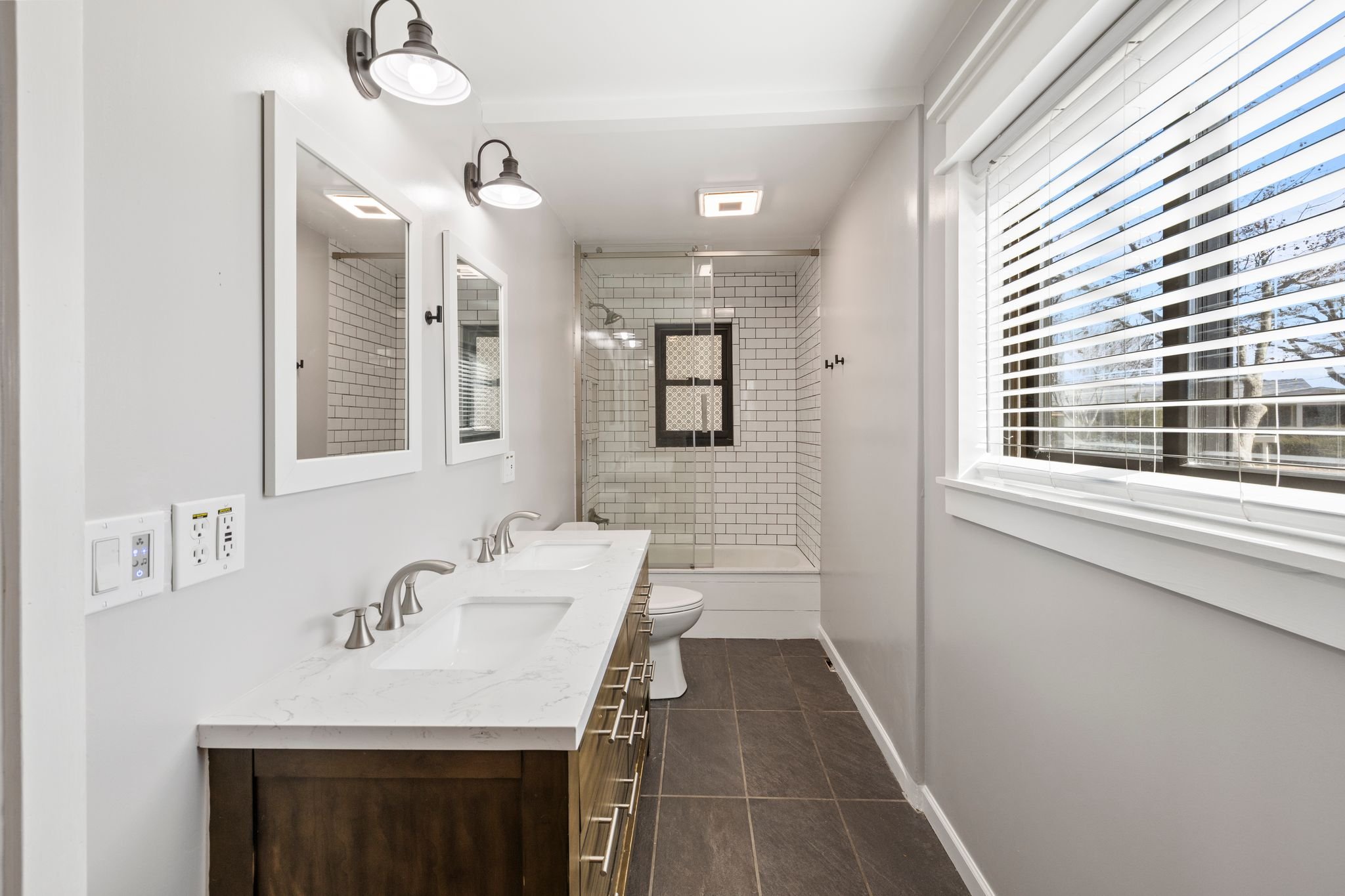 159-Primary Bathroom.jpg