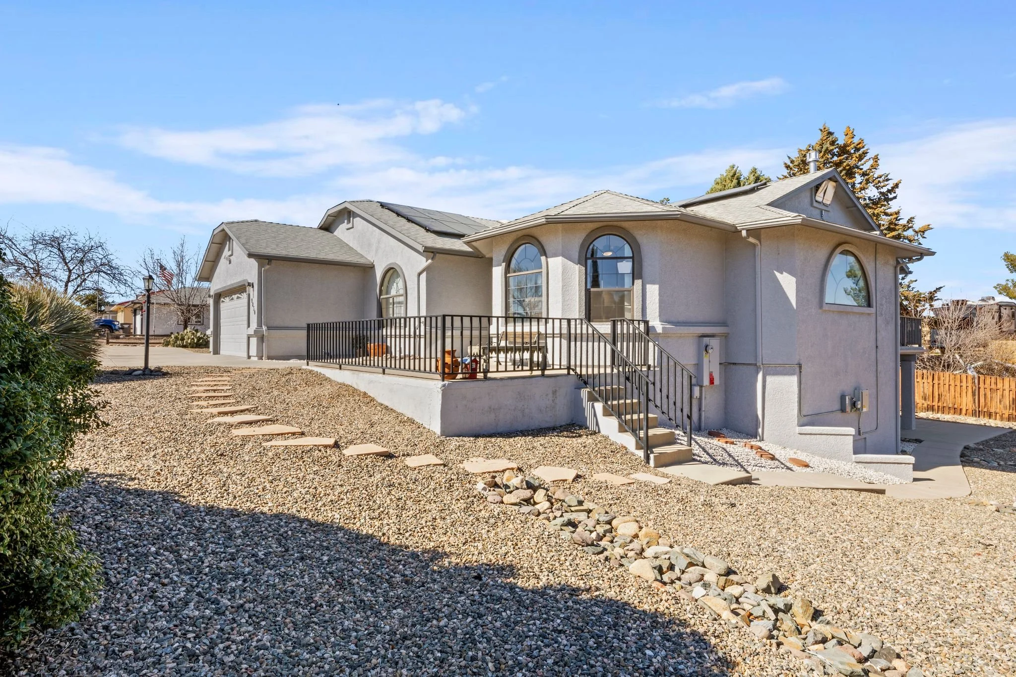 006-Front Exterior.jpg