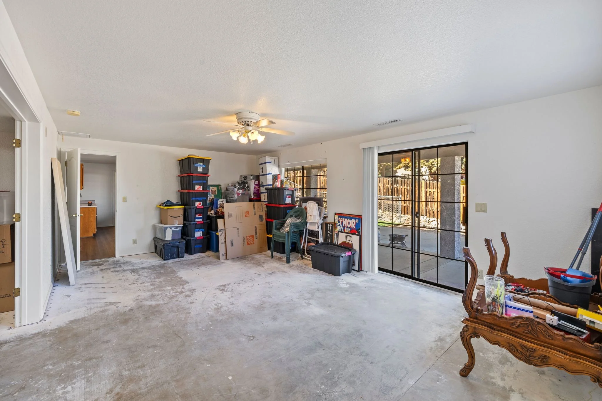 150-Living Room 2.jpg