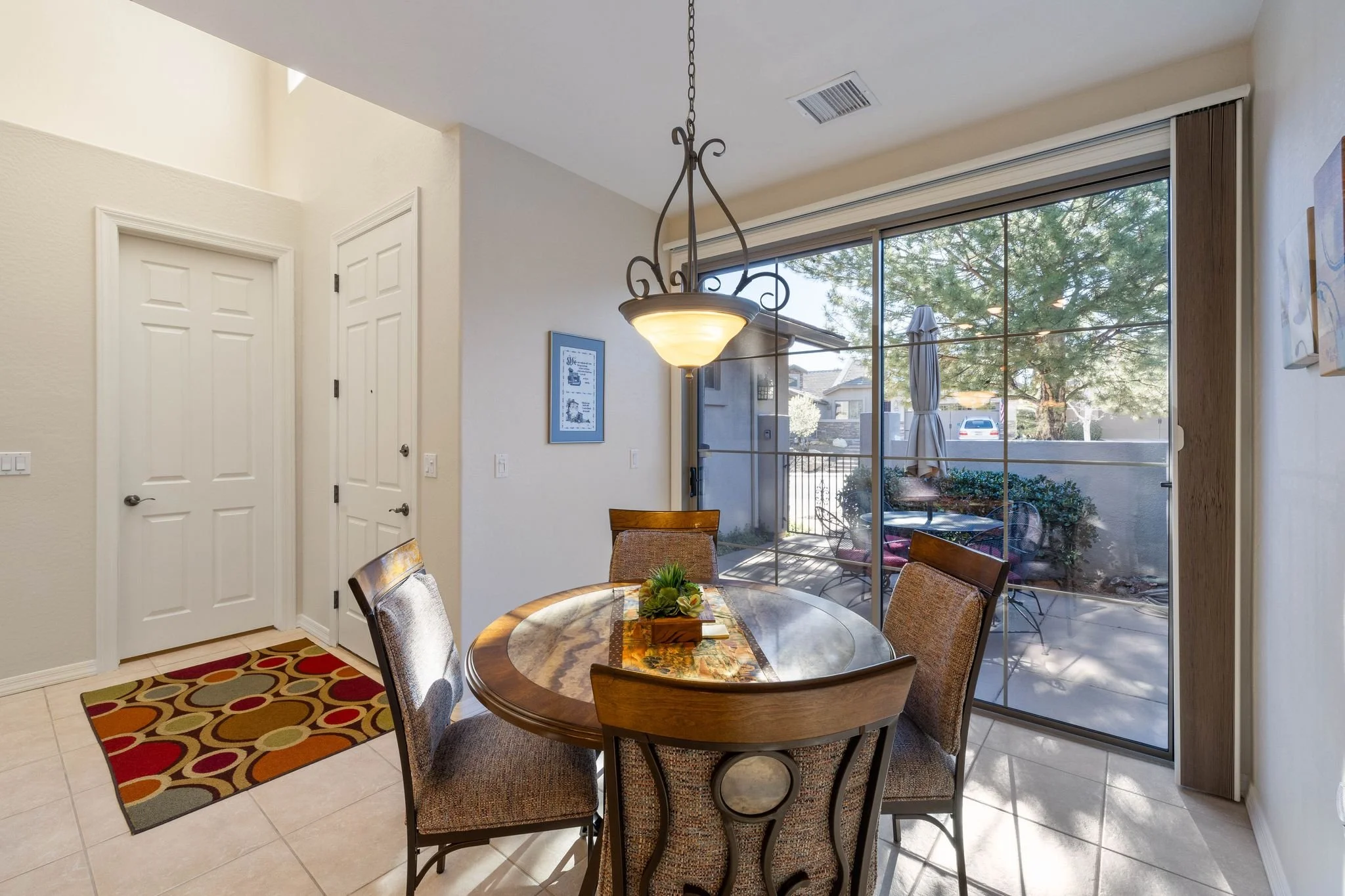 044-Breakfast Nook.jpg