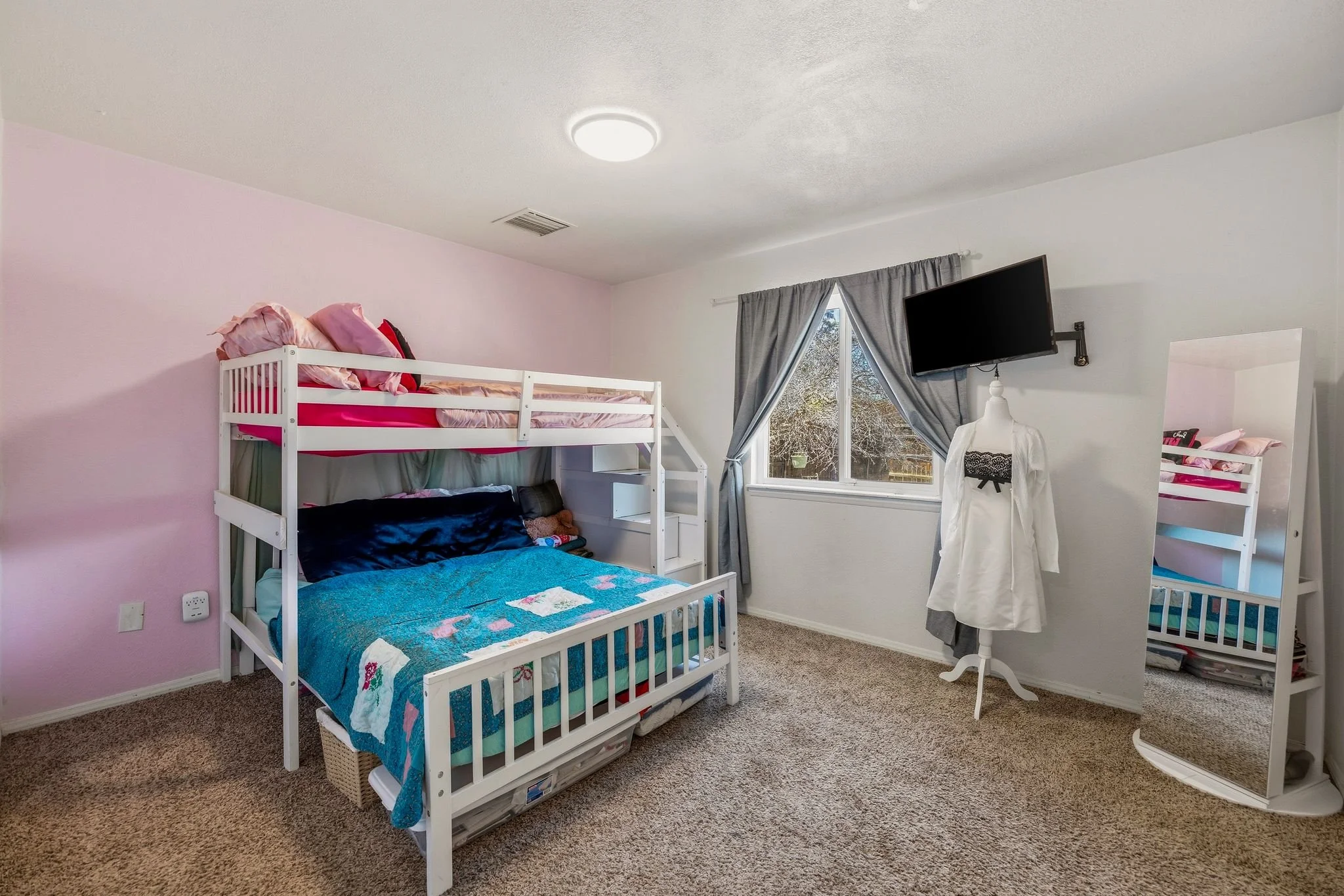 087-Bedroom #2.jpg