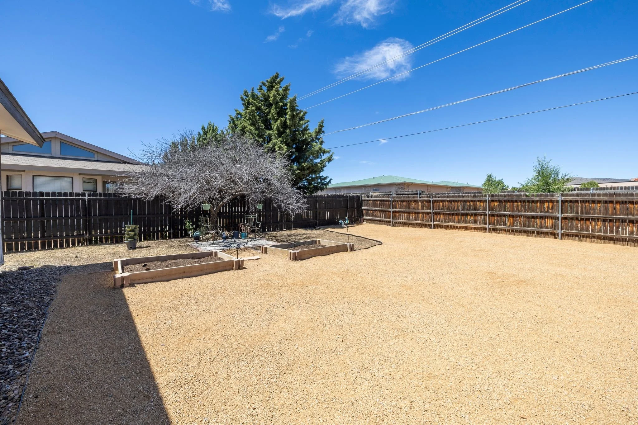 116-Backyard.jpg