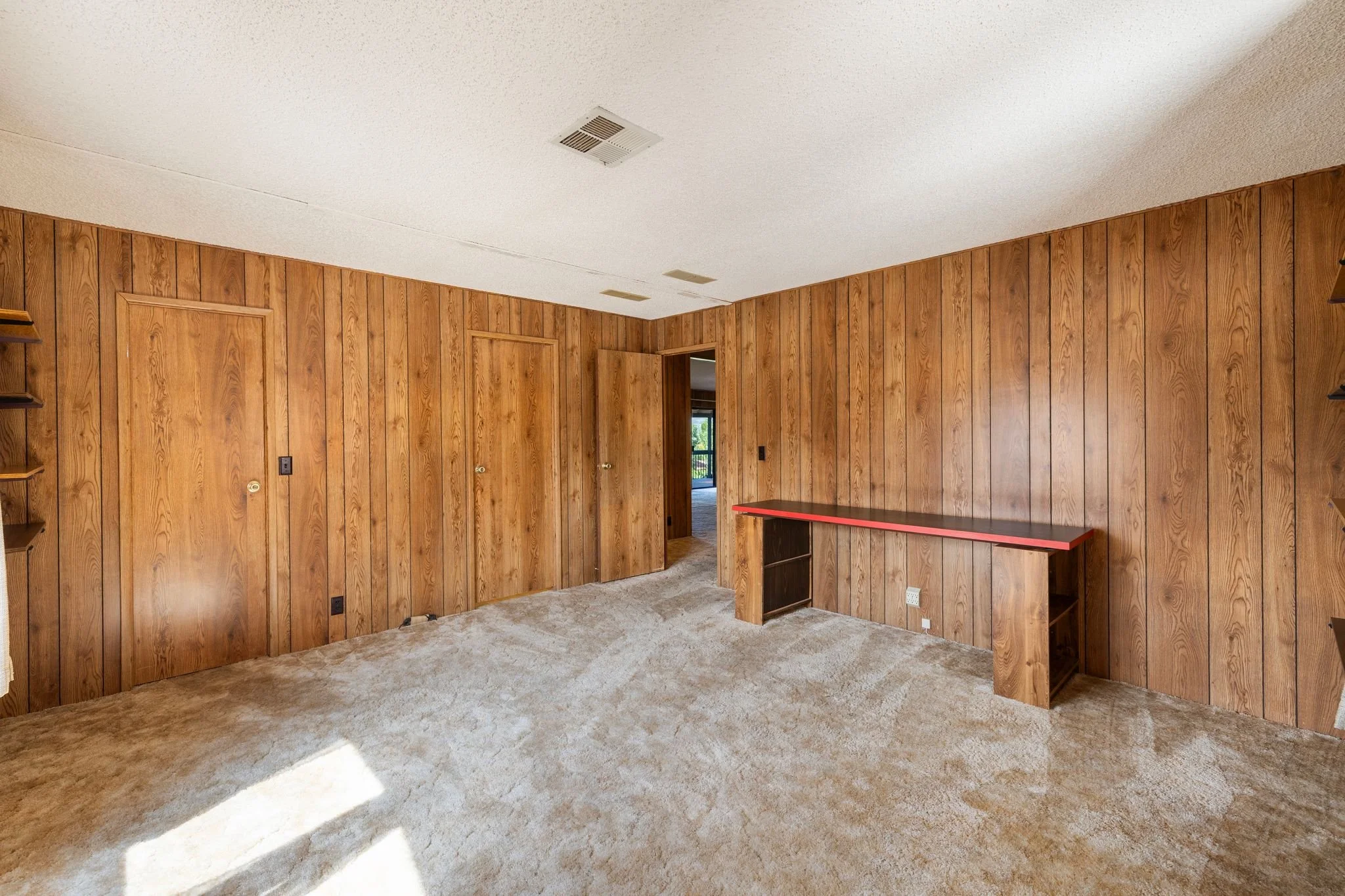 129-Bedroom #1.jpg