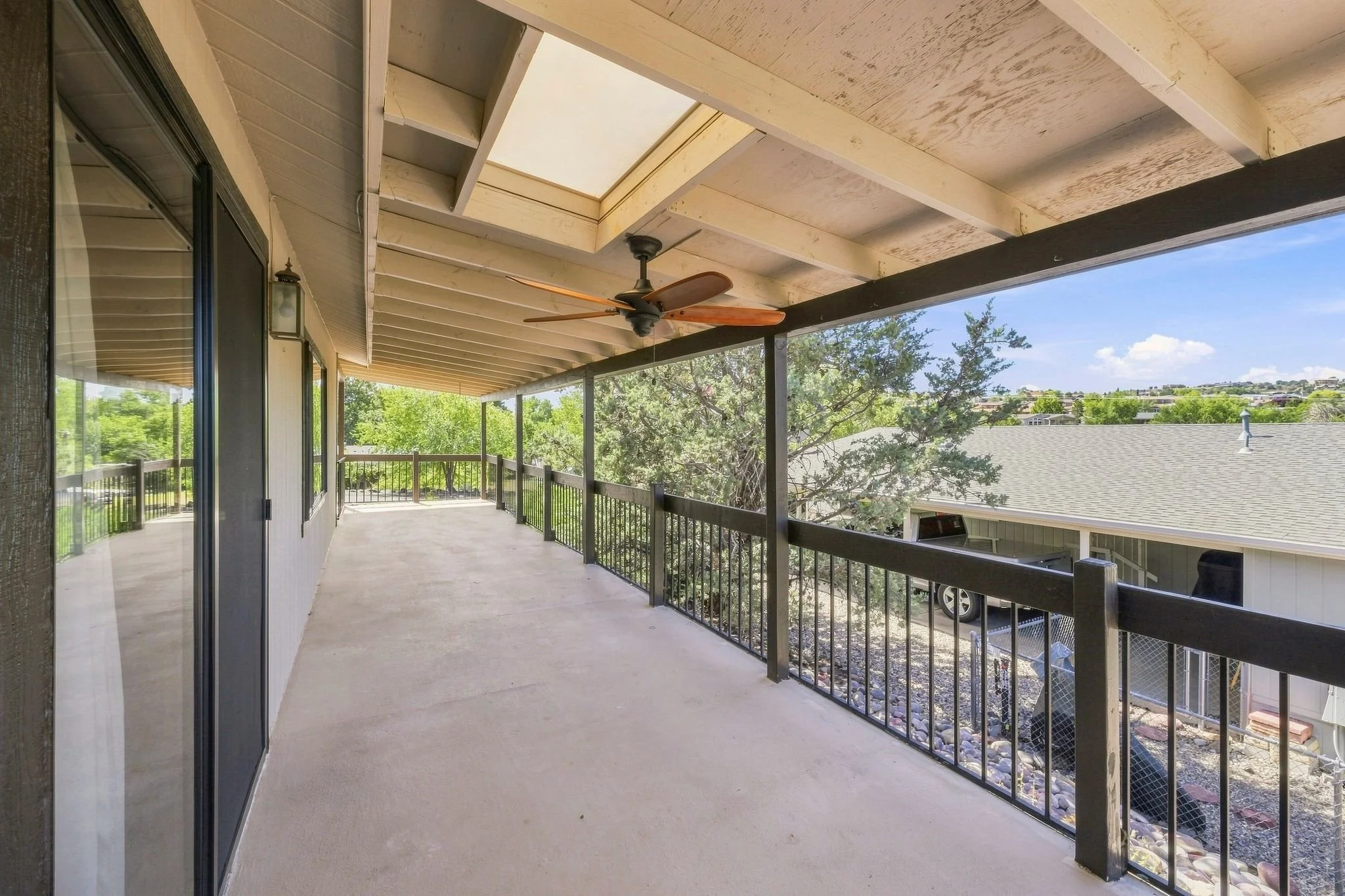 142-Patio 1.jpg