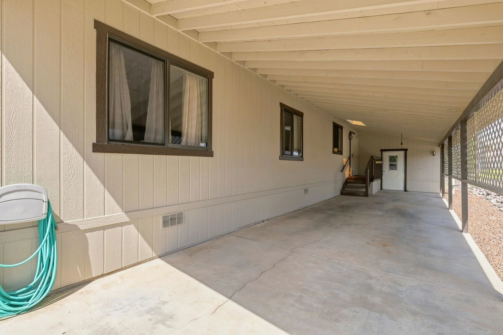 017-Car Port.jpg