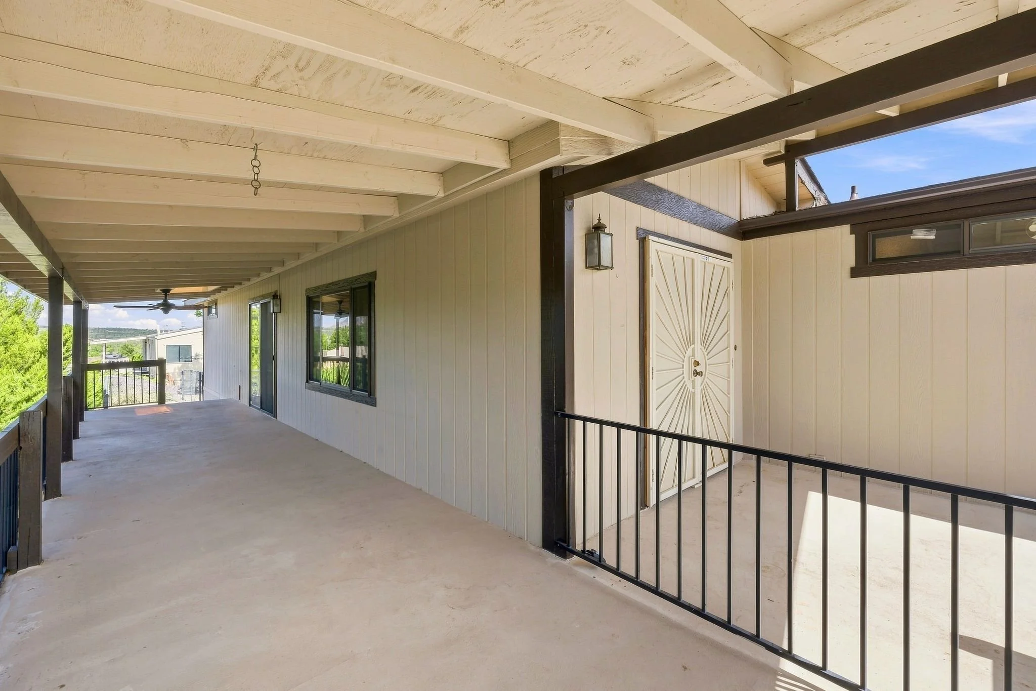 147-Patio 1.jpg