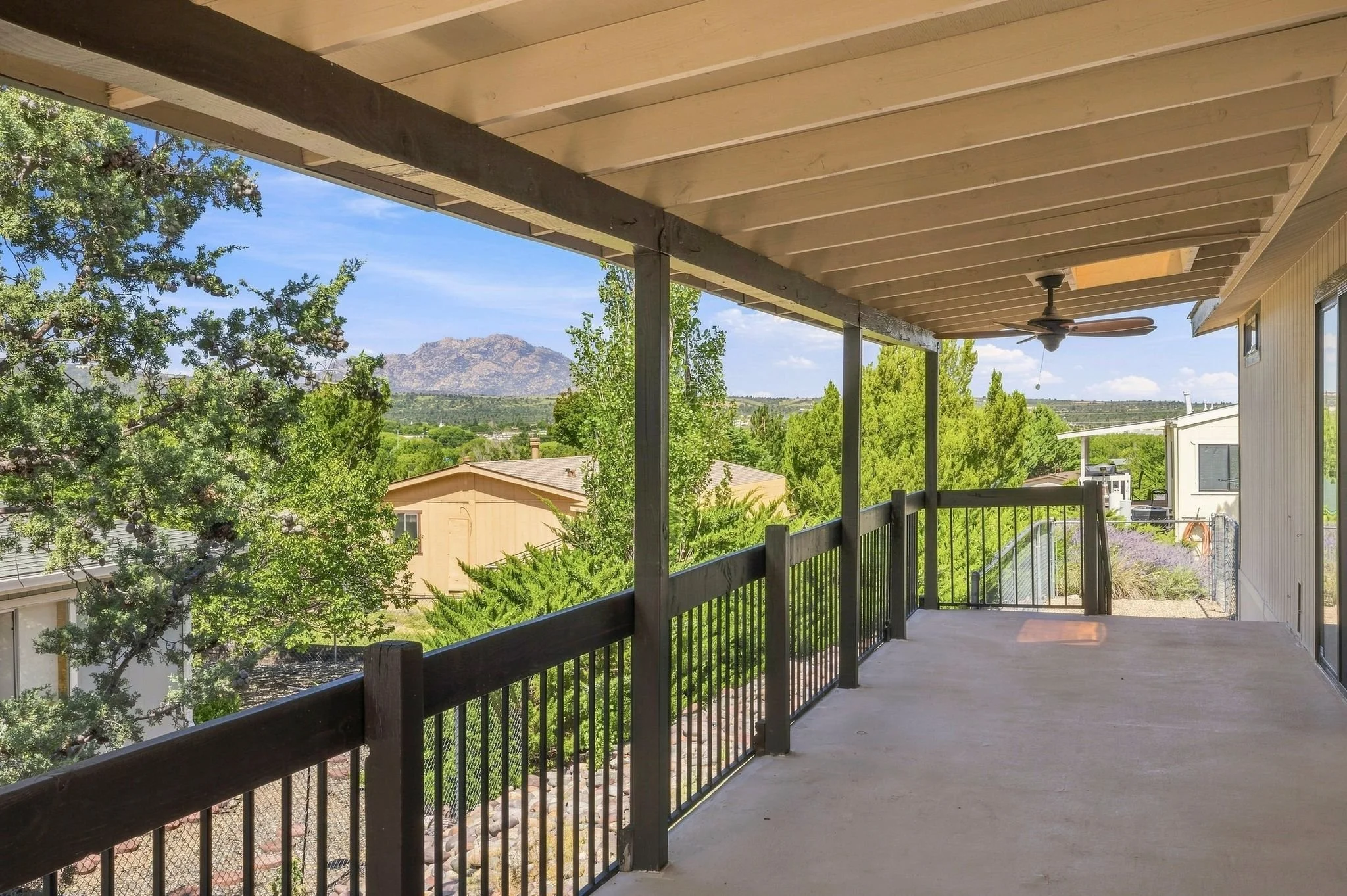 152-Patio 1.jpg