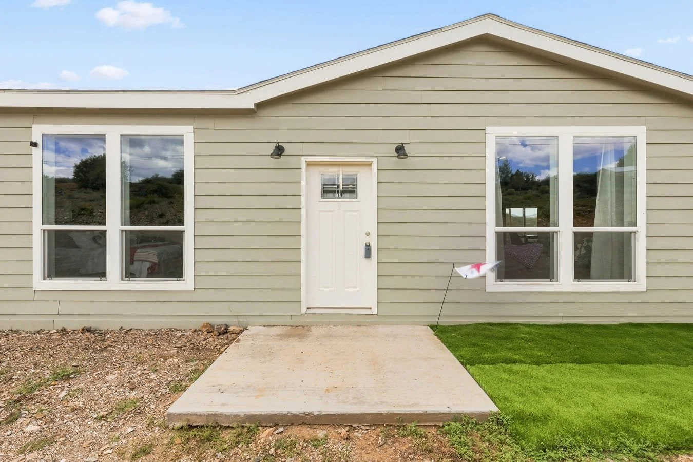 2_mls_007-Front Exterior.jpg