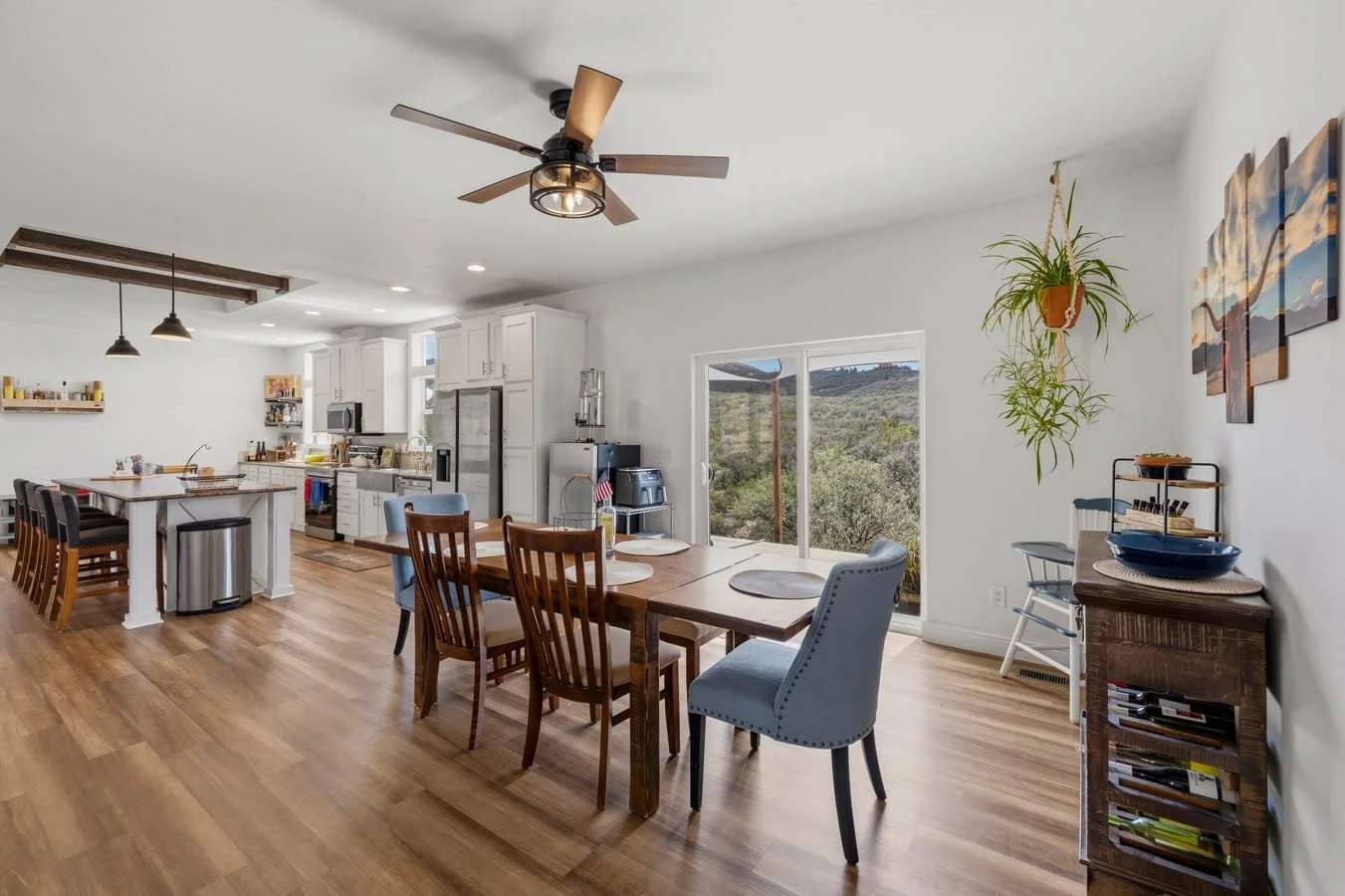11_mls_052-Dining Room.jpg