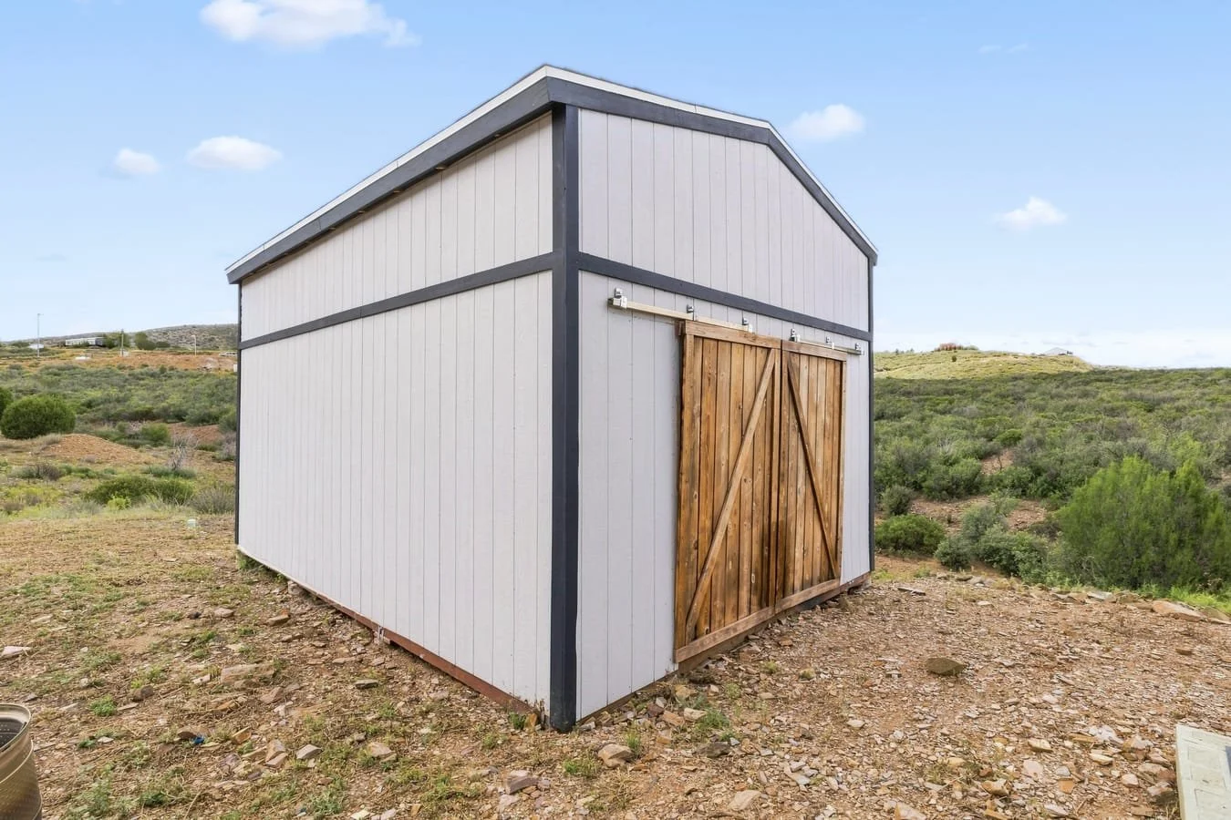 24_mls_117-Shed.jpg