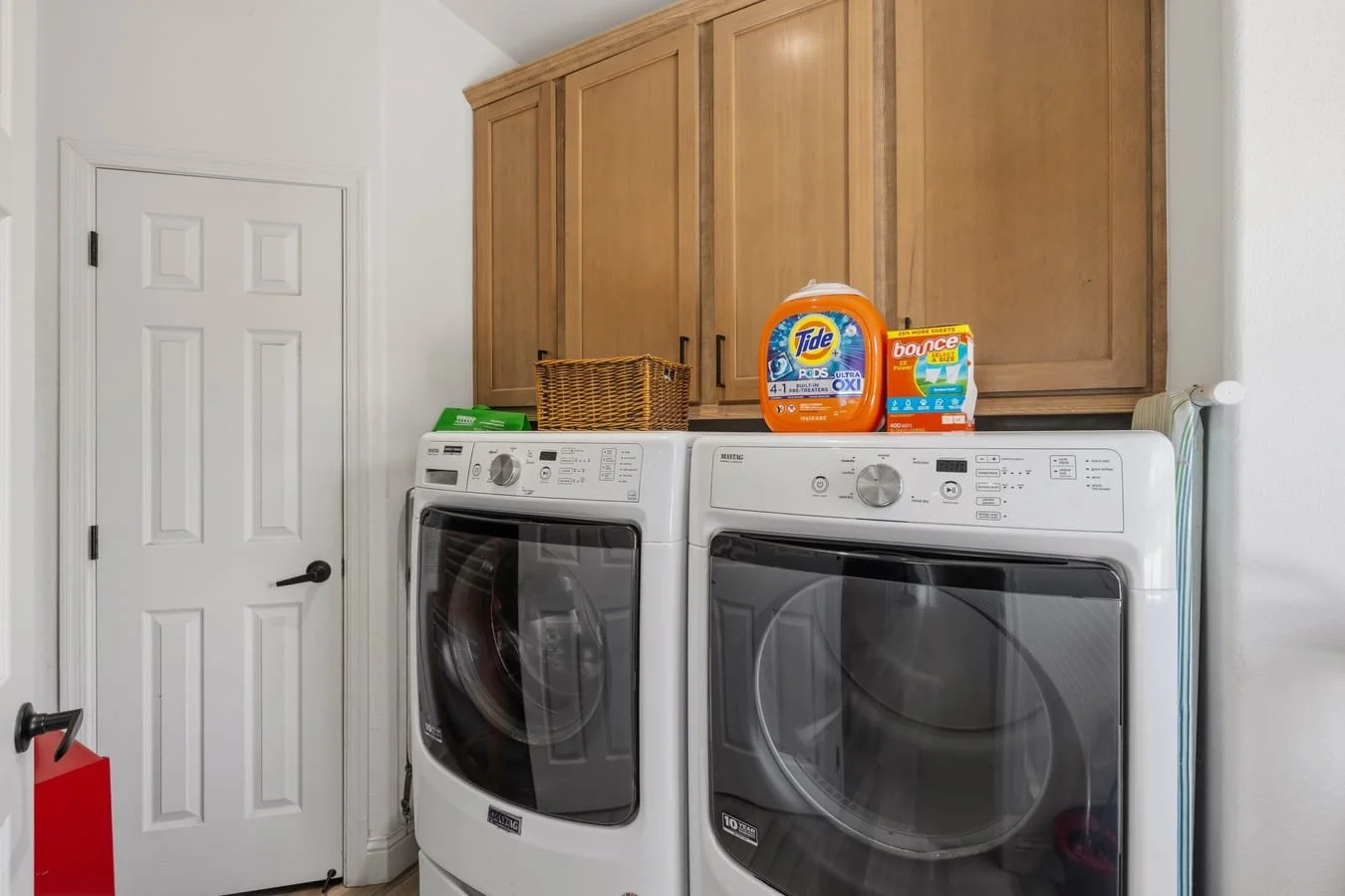 8_mls_037-Laundry_replaced_camera.jpg