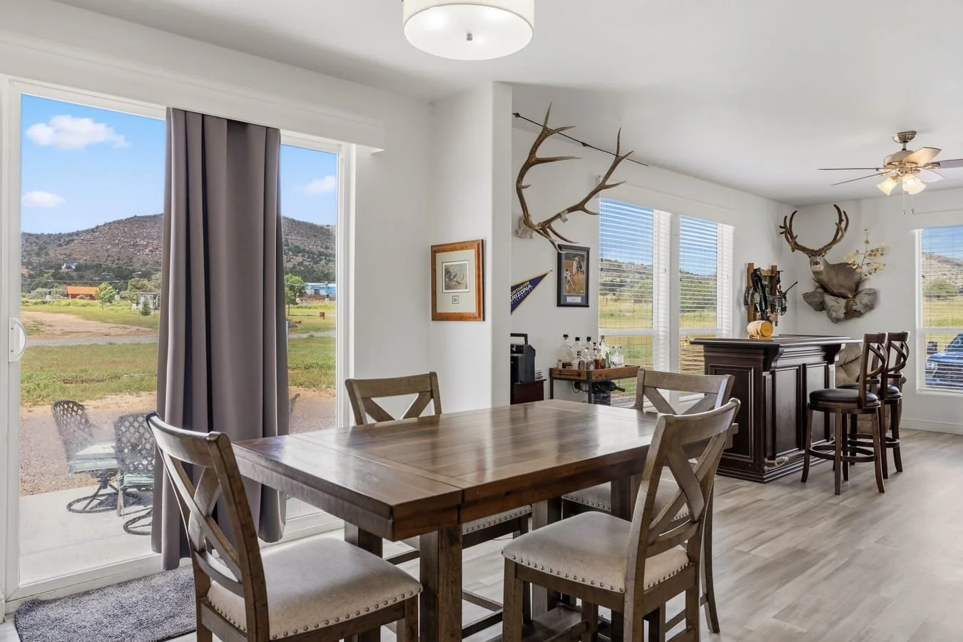 9_mls_042-Dining Room.jpg