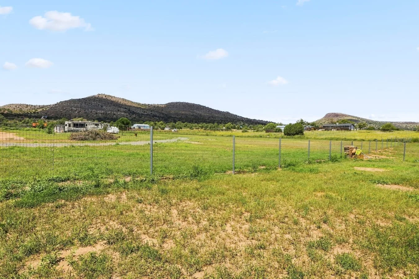 24_mls_117-Backyard.jpg