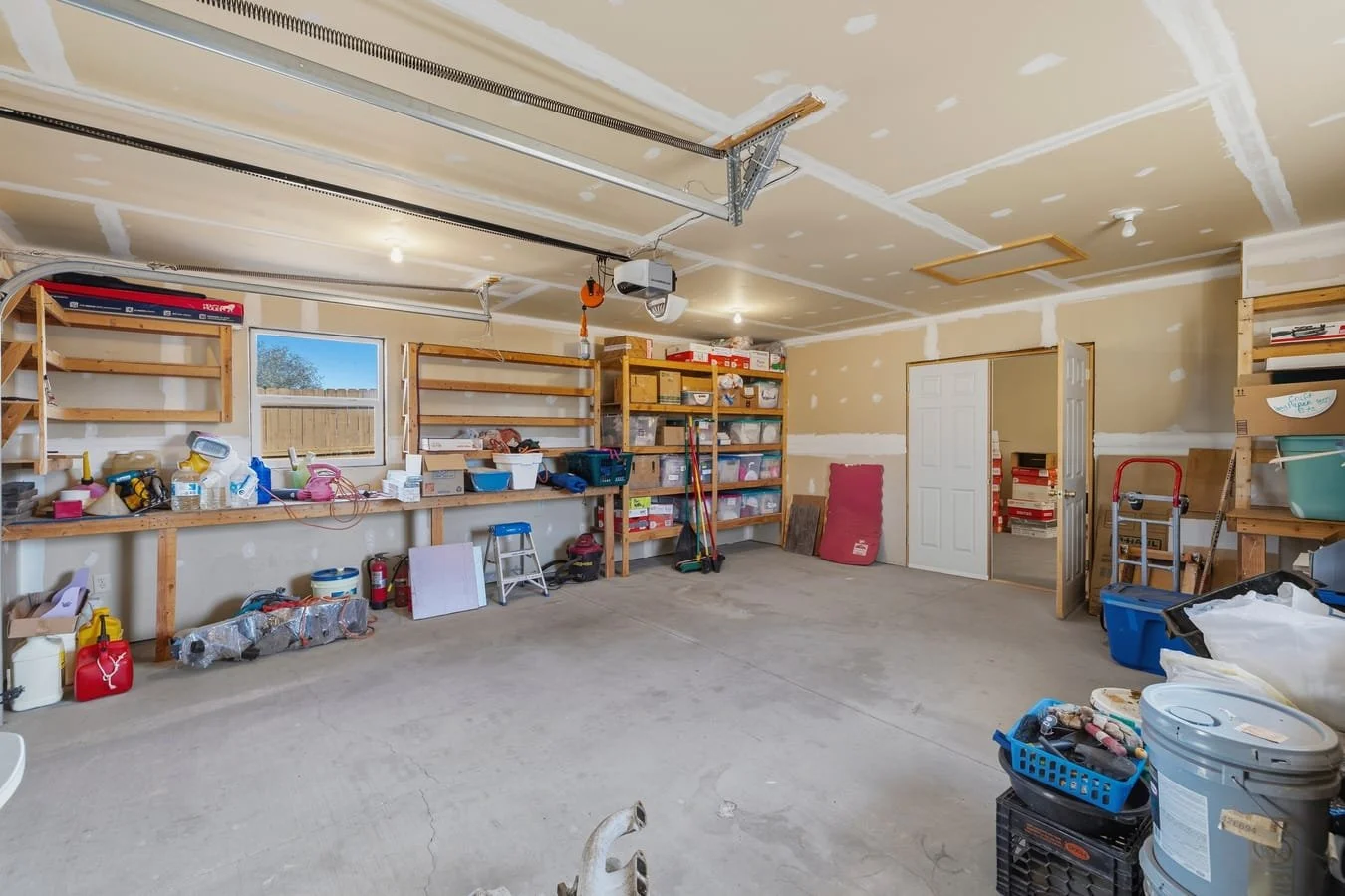 36_mls_177-Garage 2.jpg