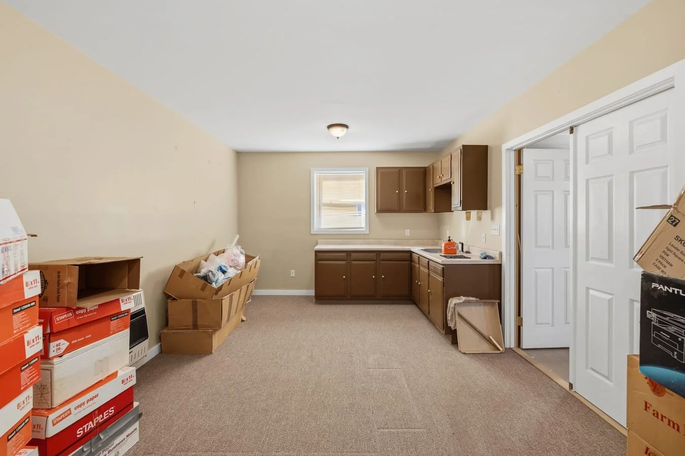 38_mls_187-Garage 2.jpg
