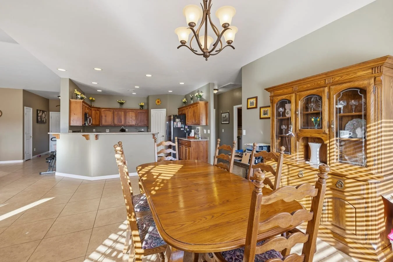 7_mls_032-Dining Room.jpg
