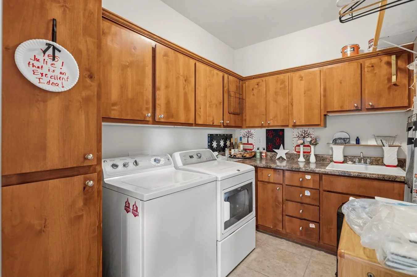 13_mls_062-Laundry.jpg