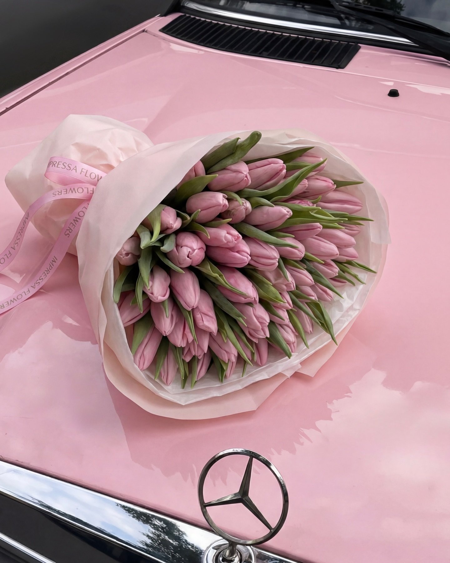 Get in, we&rsquo;re going flower shopping! 🛍️🌷spring is almost here and so are the cute tulip bouquets &thinsp;
&thinsp;
 &thinsp;
| Luxury Cleveland Florist | DM to order | &thinsp;
| call +1 (216) 376-5892 to order flowers | &thinsp;
| order flow