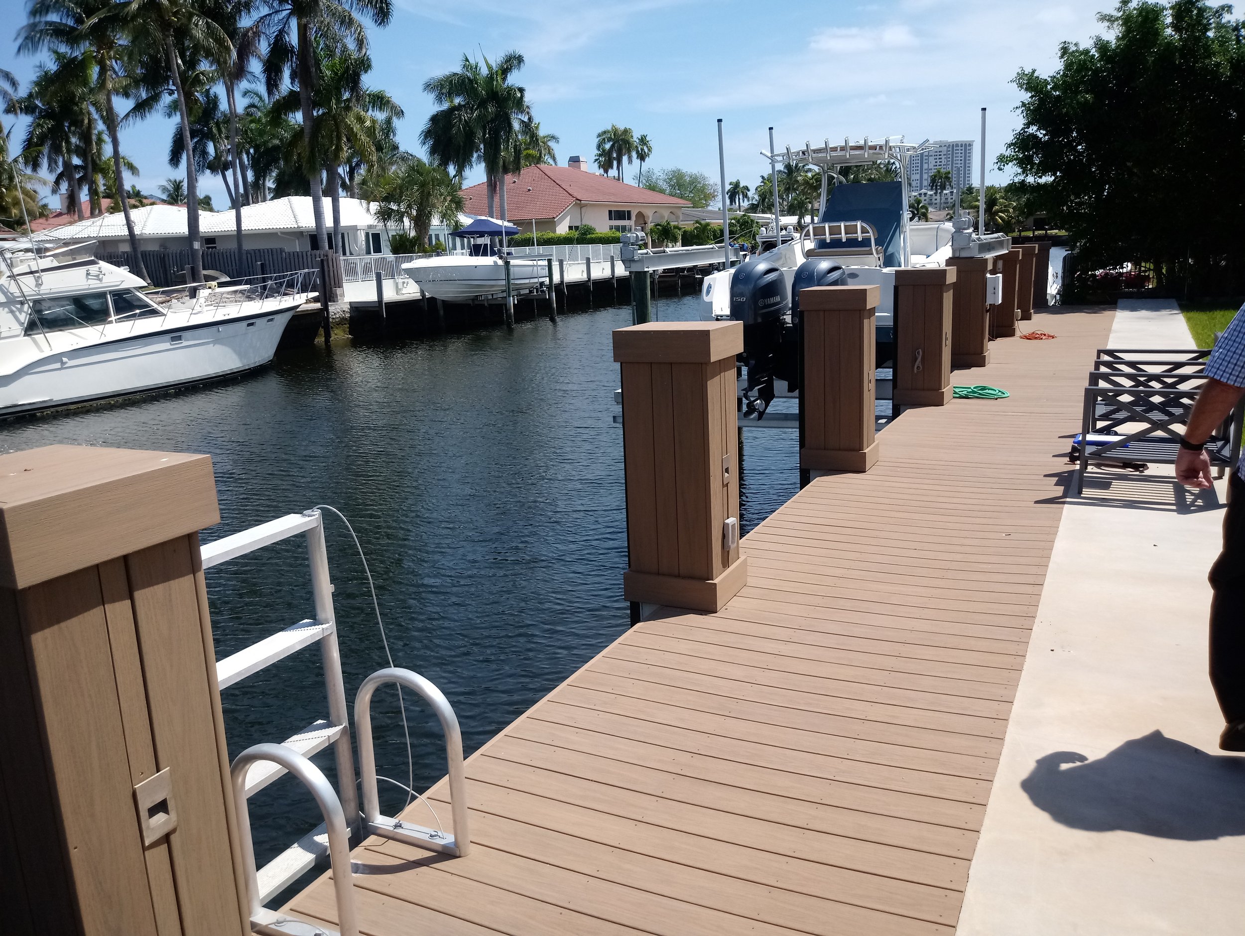 Marginal dock with boat lift