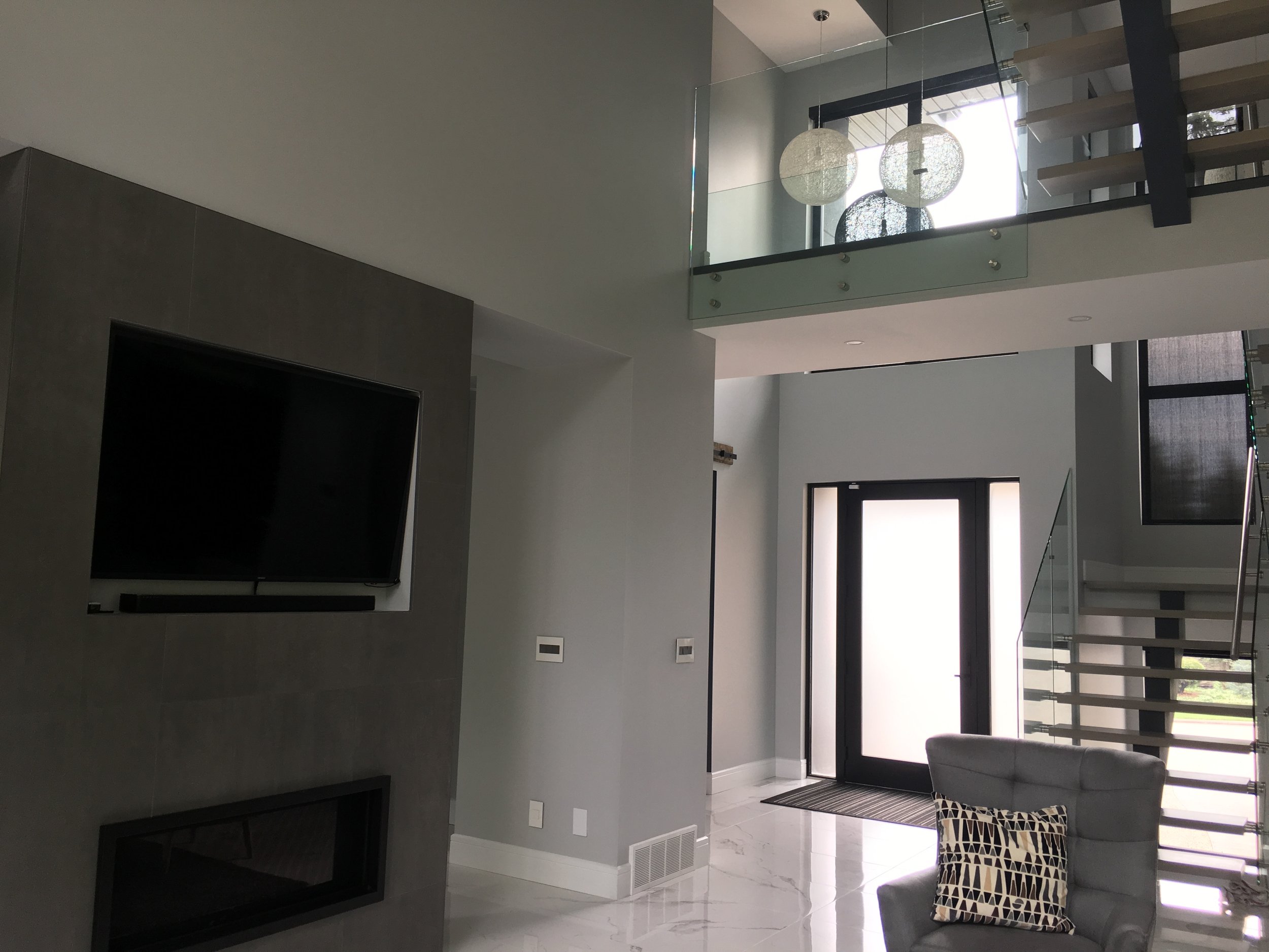 Home-2-6.jpg