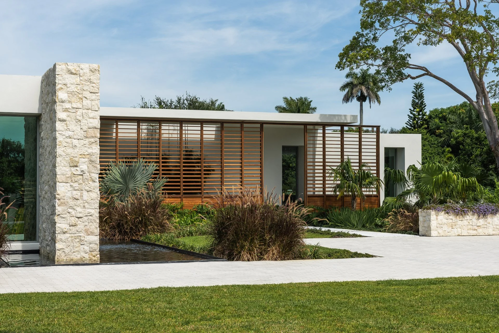 Louvered House | South Miami Residence