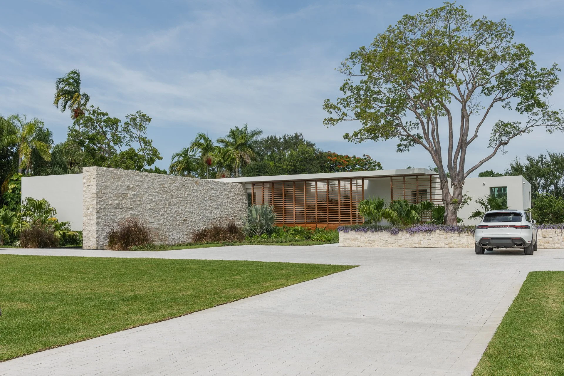 SouthMiamiHome Exterior-web (2 of 3).JPG