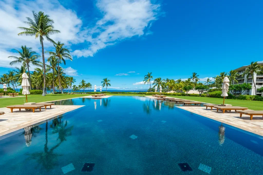 pauoa-beach-club-big-island-hawaii_1.webp