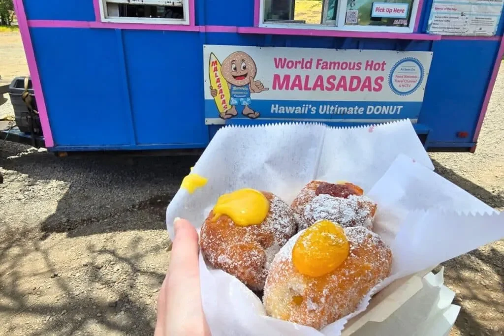 malasadas-manuela-big-island-hawaii.webp