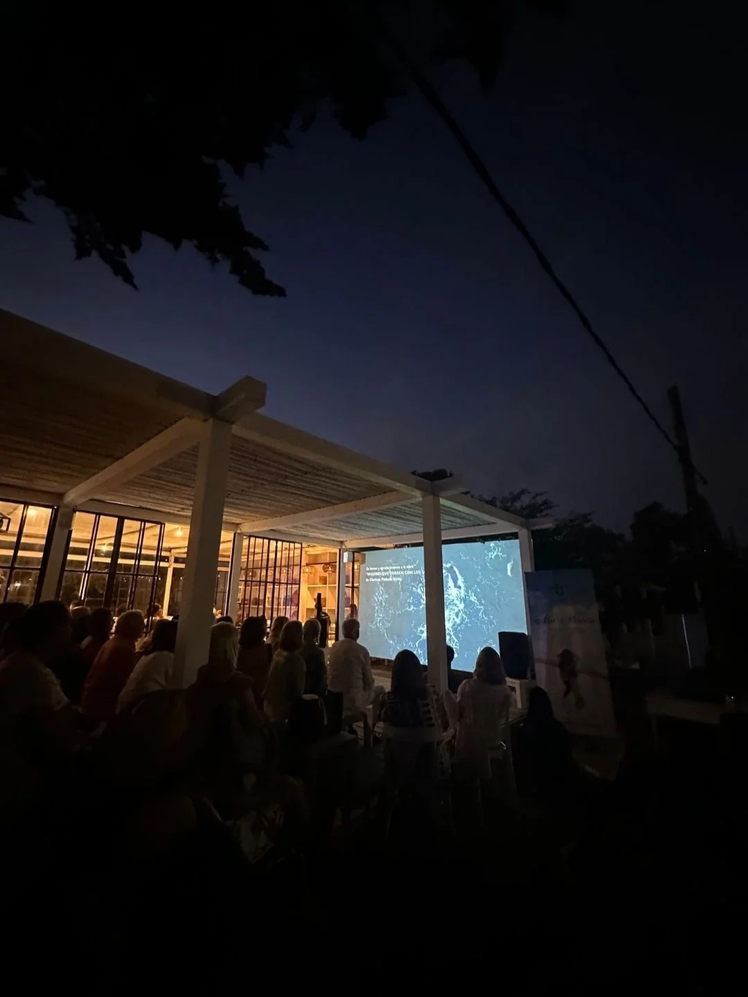 Asi se vivi&oacute; la funci&oacute;n en @lalindabakery 🪻💜🌾 🍞 🥖 🌊🏔️ Cuanta emoci&oacute;n y alegr&iacute;a en cada encuentro! 
Nos vemos la pr&oacute;xima, pr&oacute;ximamente les comunicamos la fecha.

📸💎 @elenaluisagil