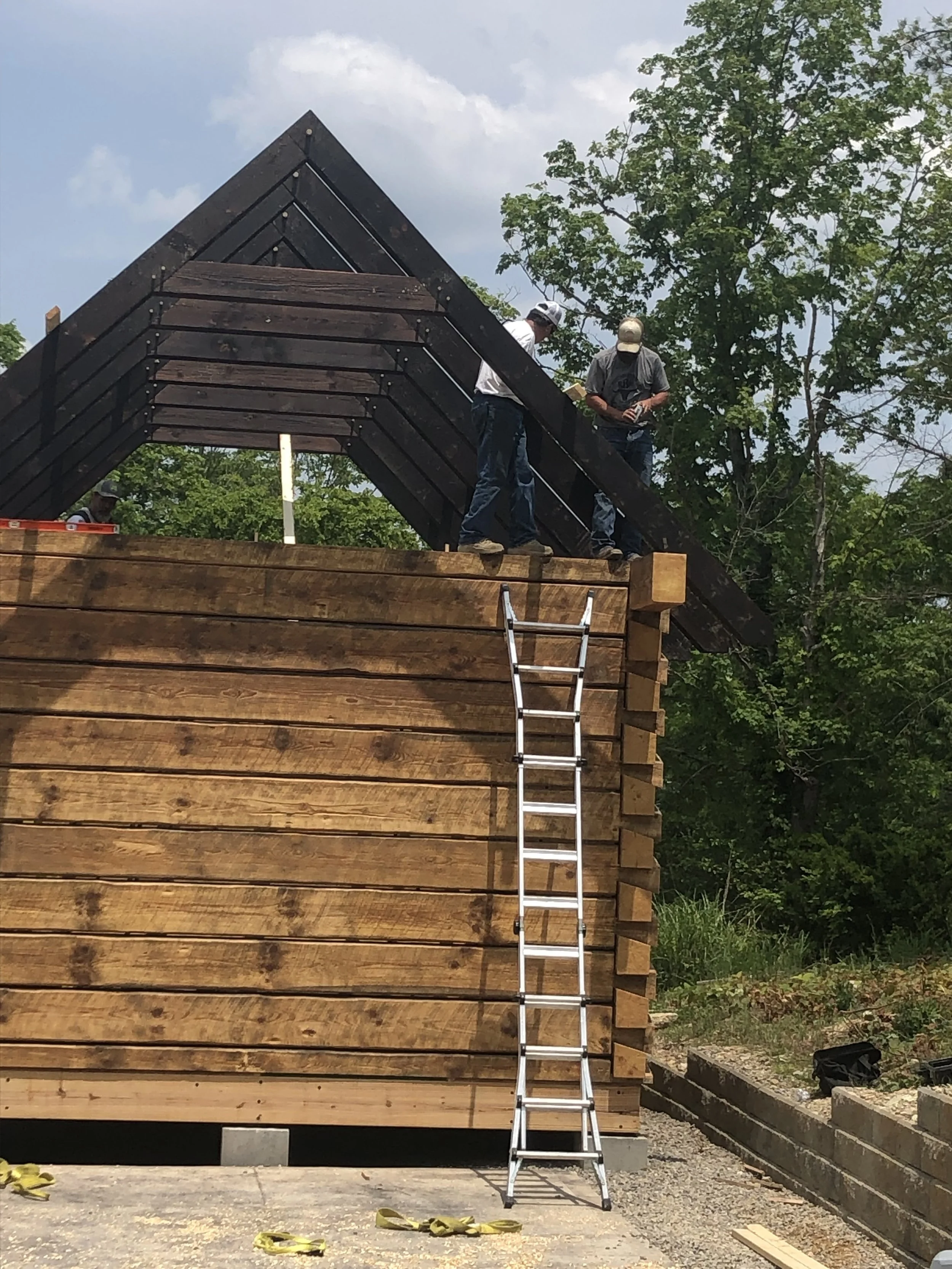 trusses on cabin.jpg
