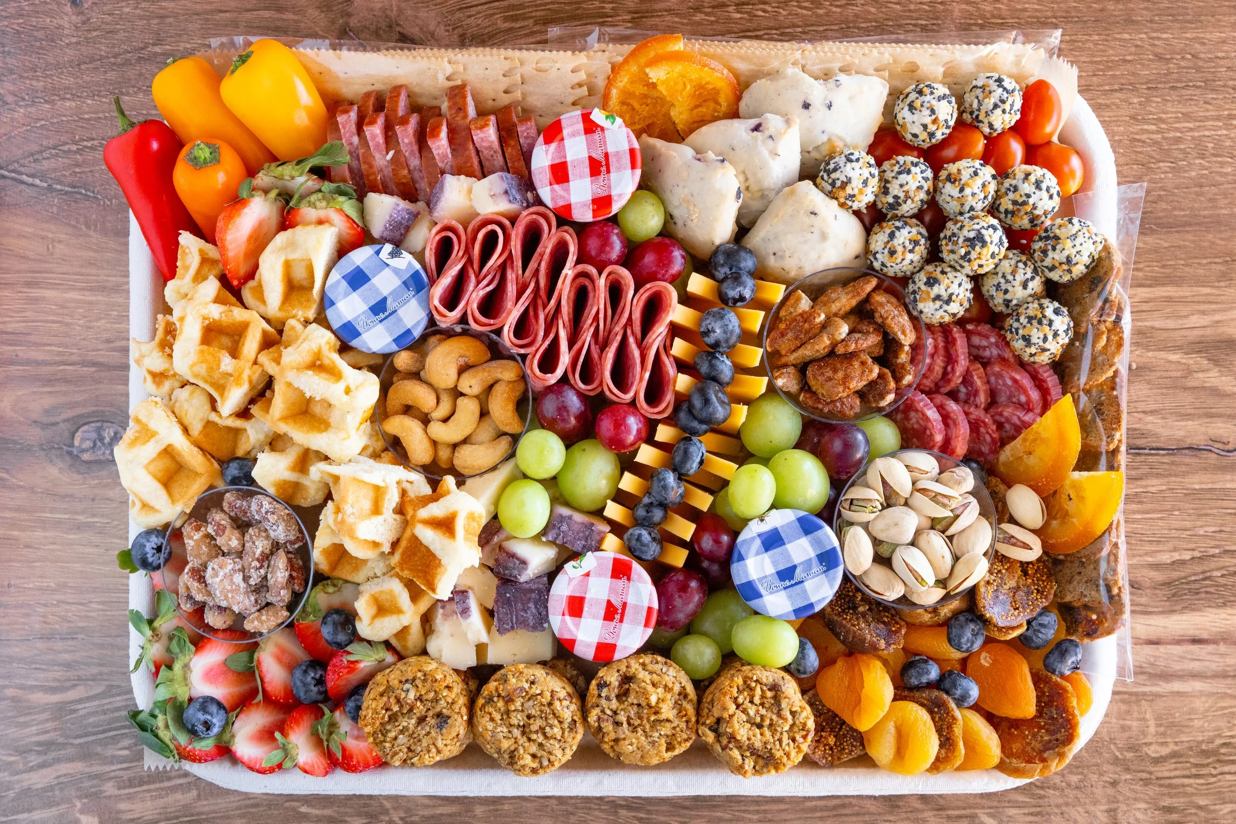 Large Brunch Board (Serves Eight to Ten)