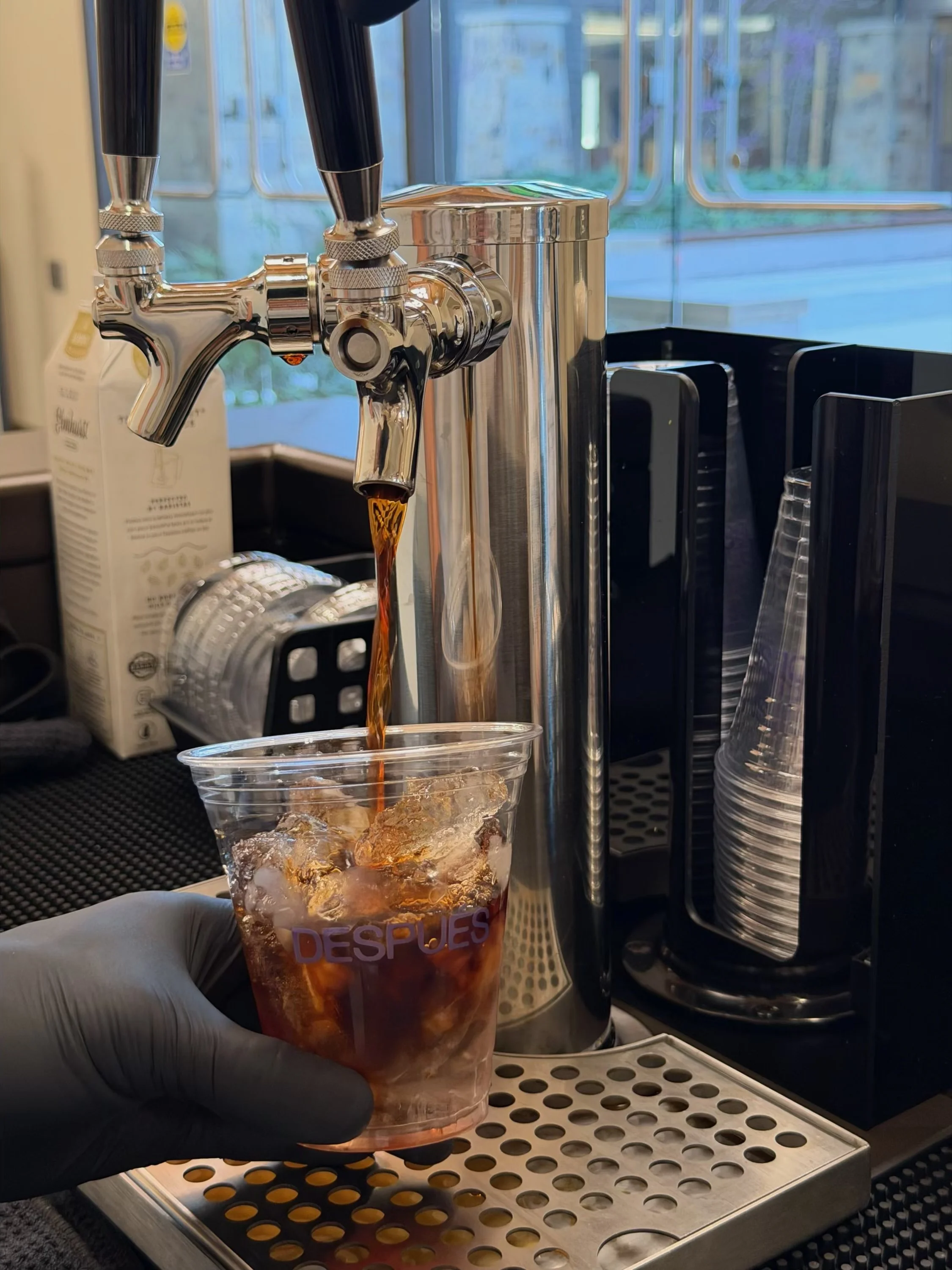 Cold Brew Tap Cart for Corporate Training: How Después Coffee Energized Tripepi Smith’s Team in Lake Forest, CA