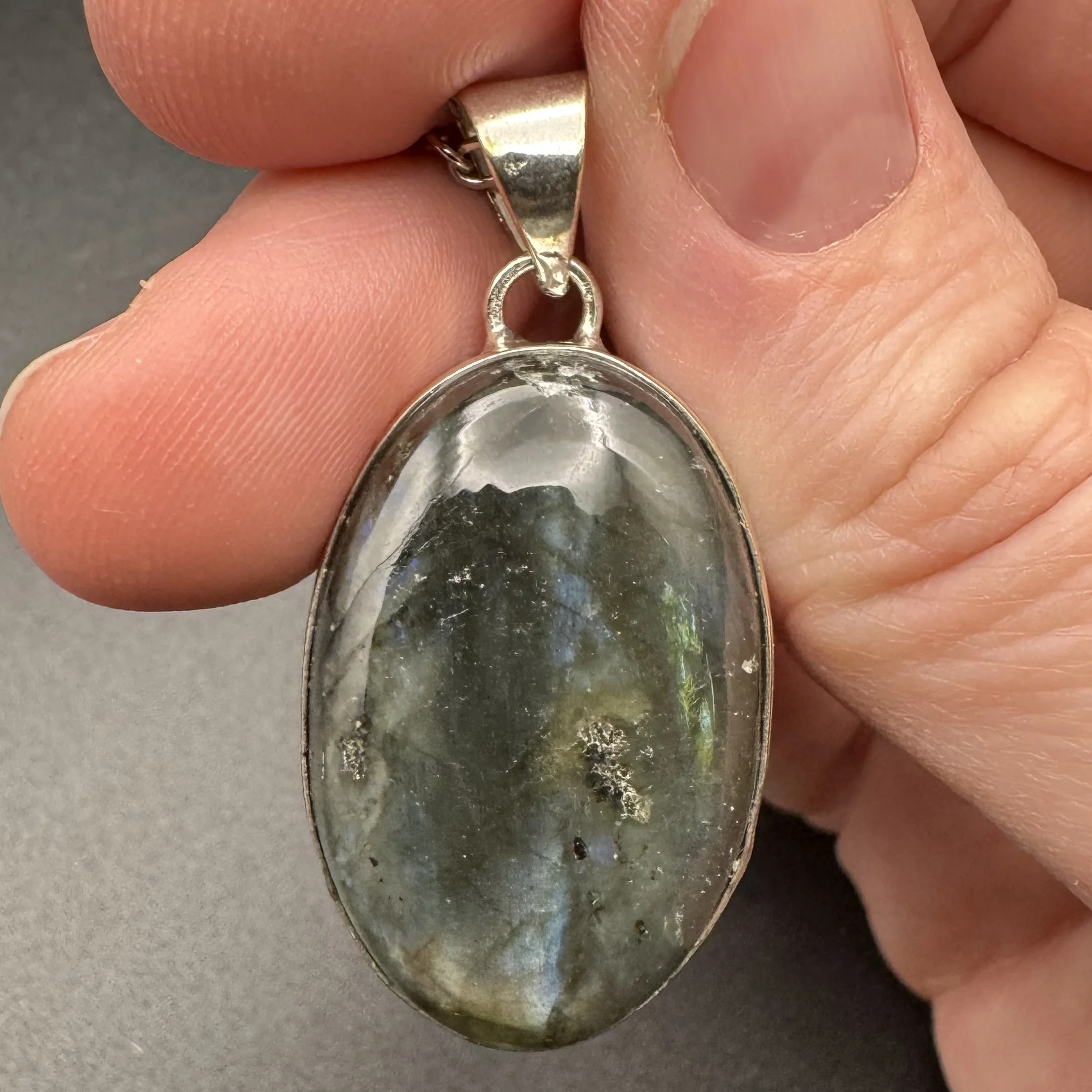 Labradorite Pendant B - 2.jpg