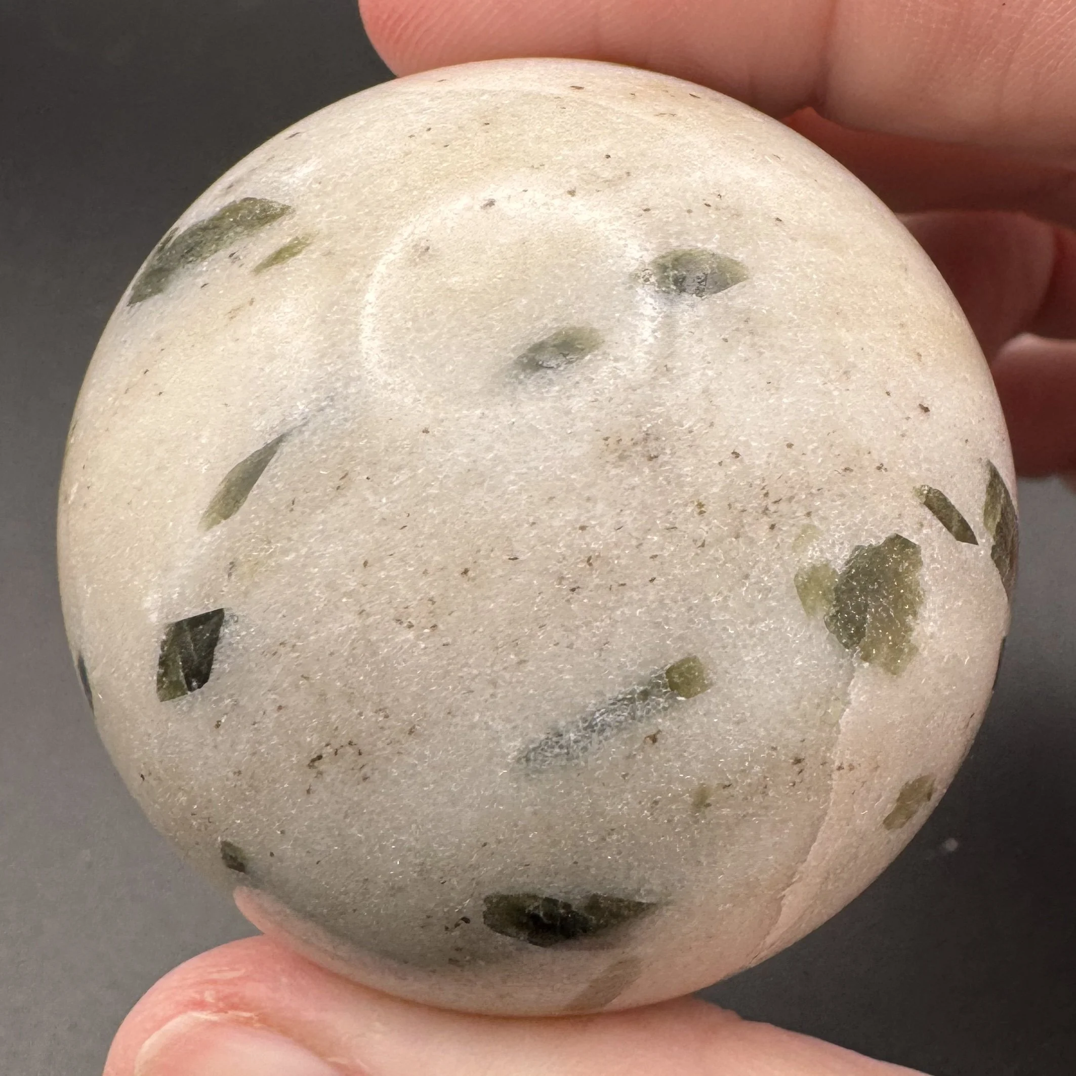 Tourmaline and Epidote in quartz sphere F - 5.jpg