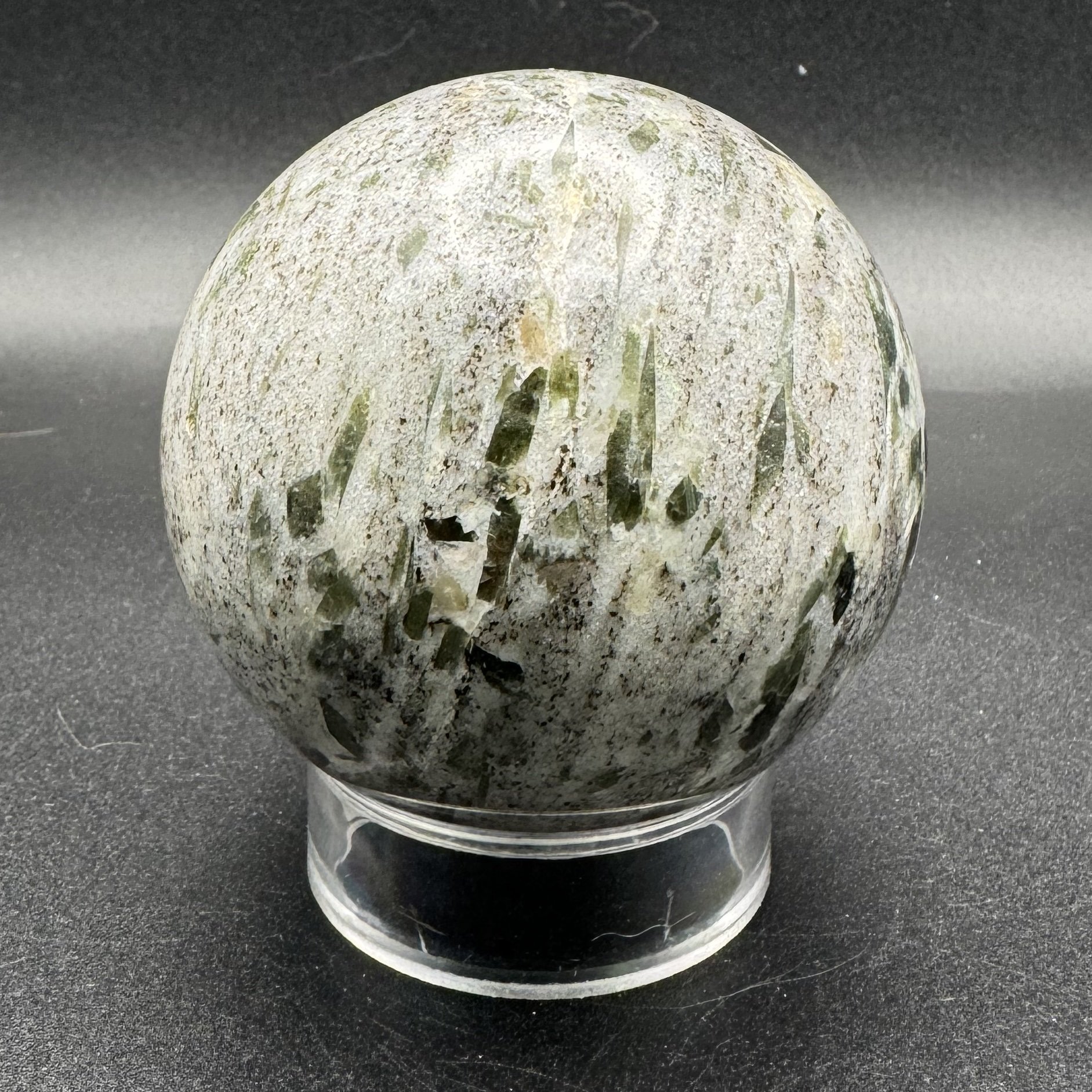 Tourmaline and Epidote in quartz sphere B - 1.jpg