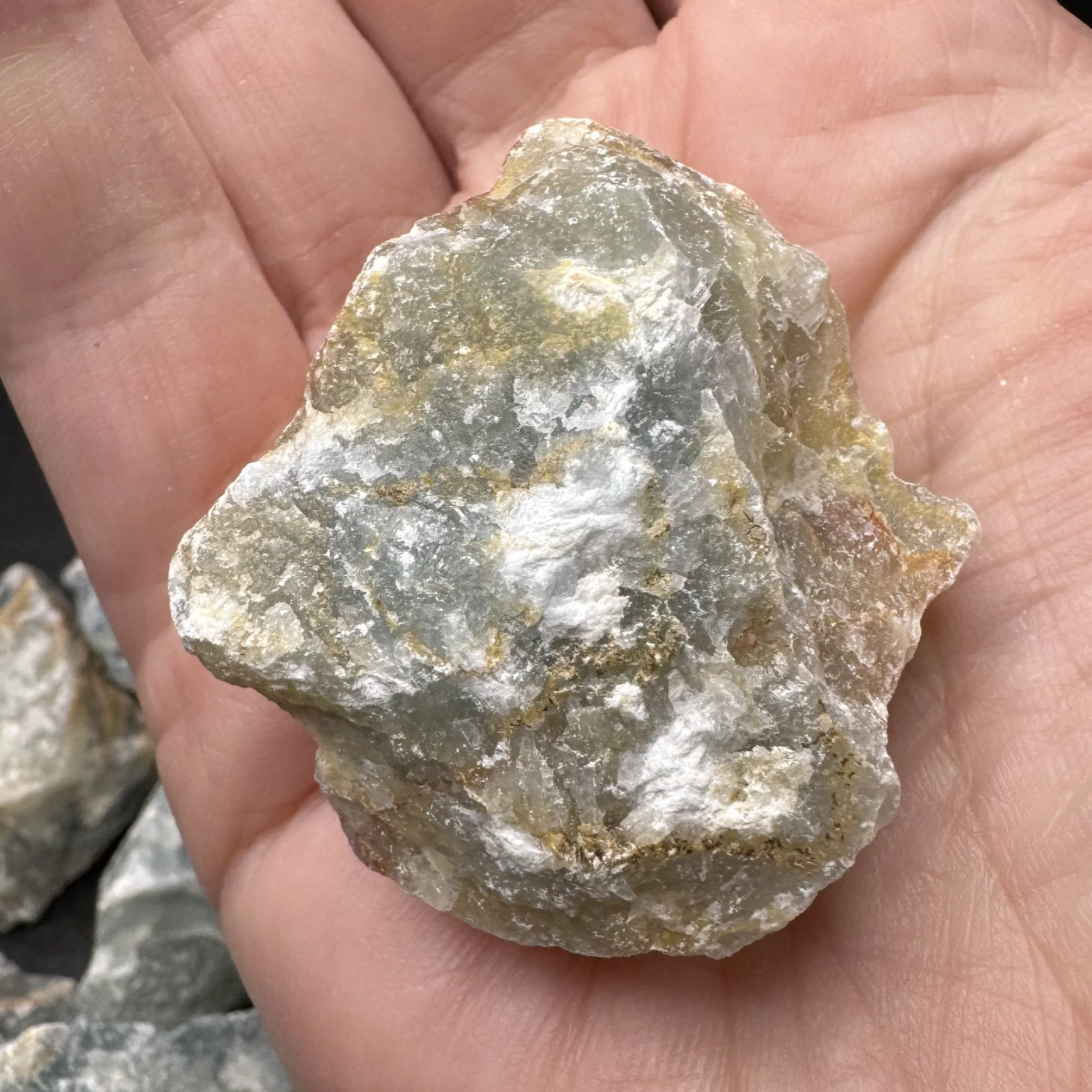 Blue Onyx Rough - 4.jpg