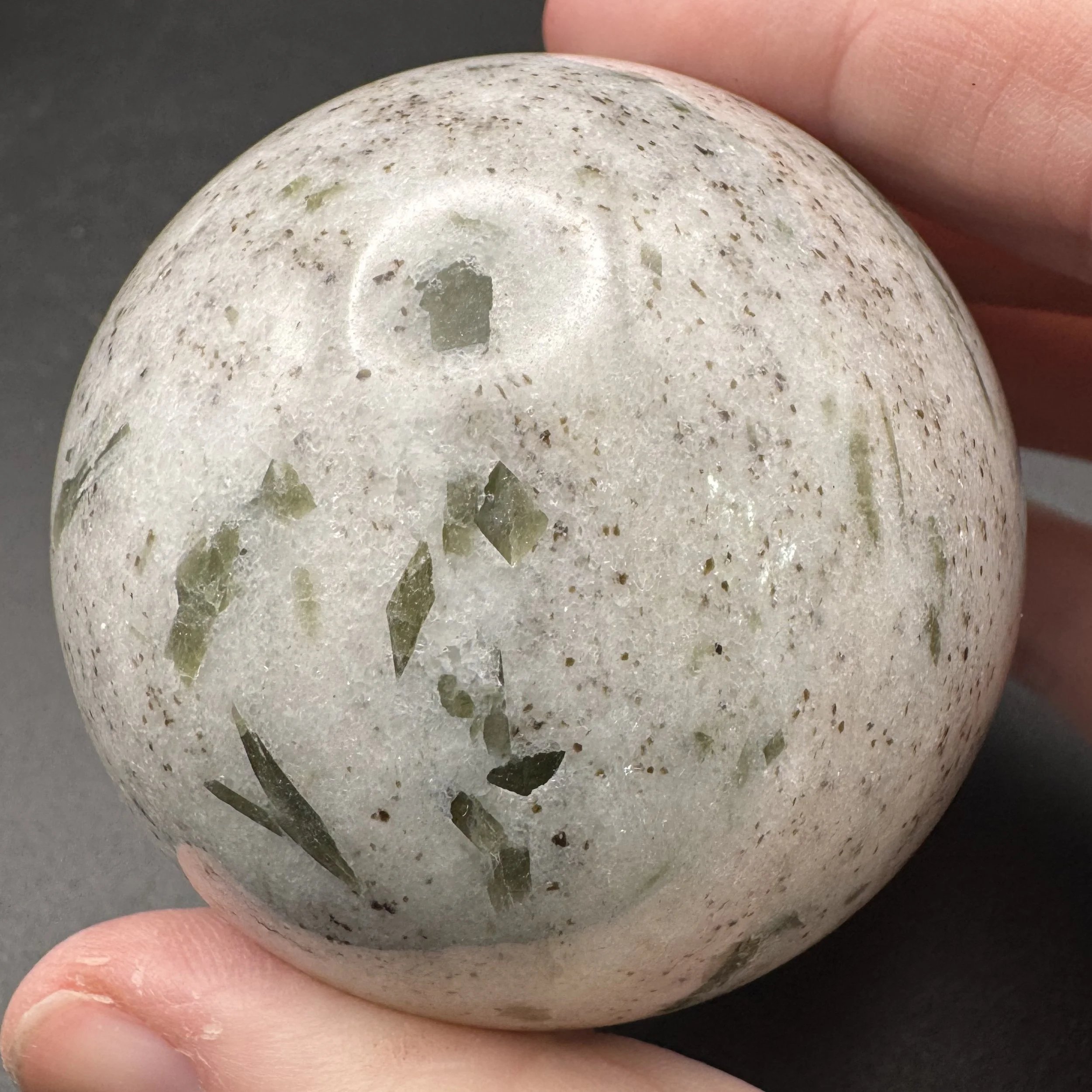 Tourmaline and Epidote in quartz sphere E - 3.jpg