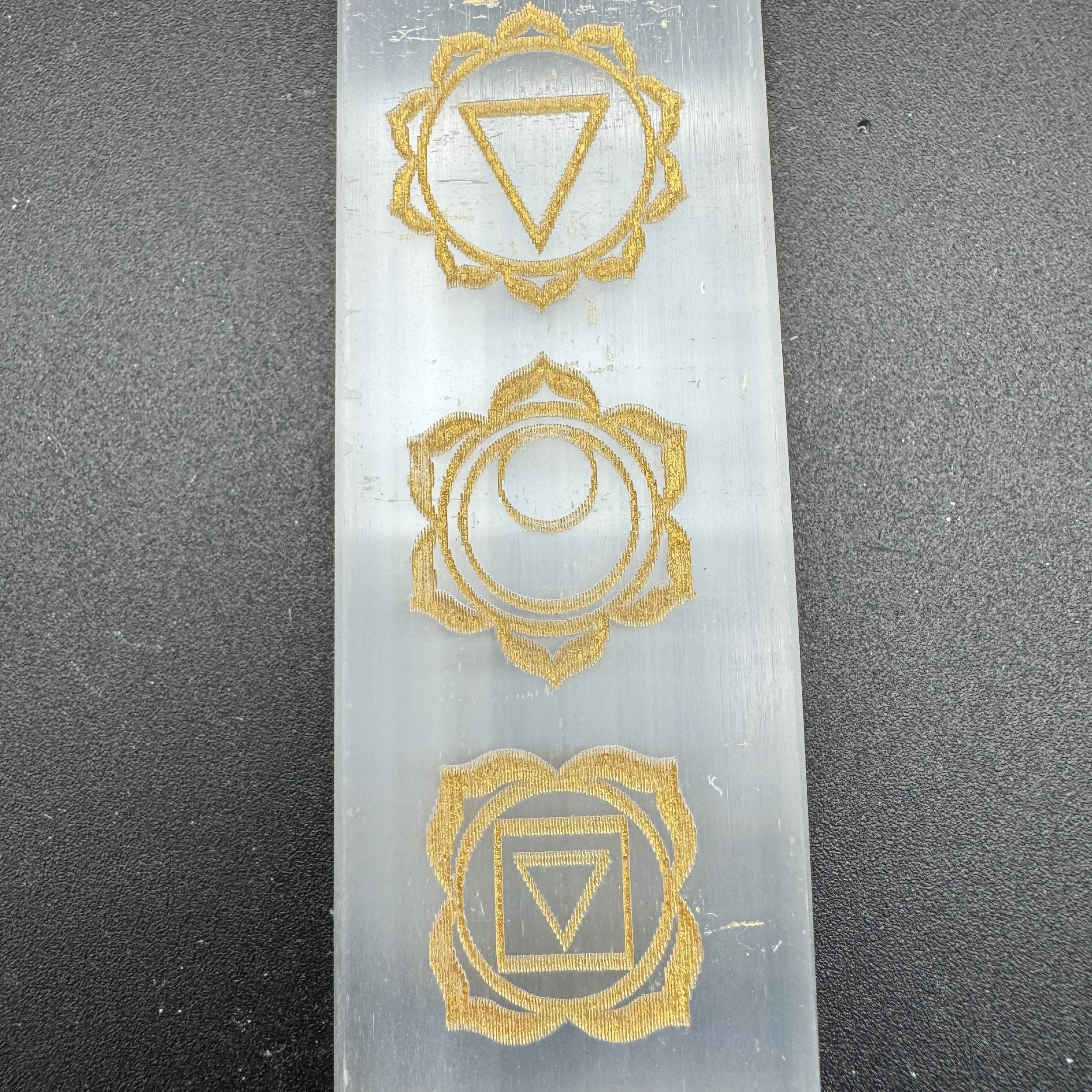 Satin Spar Chakra Long Plate Gold - 4.jpg