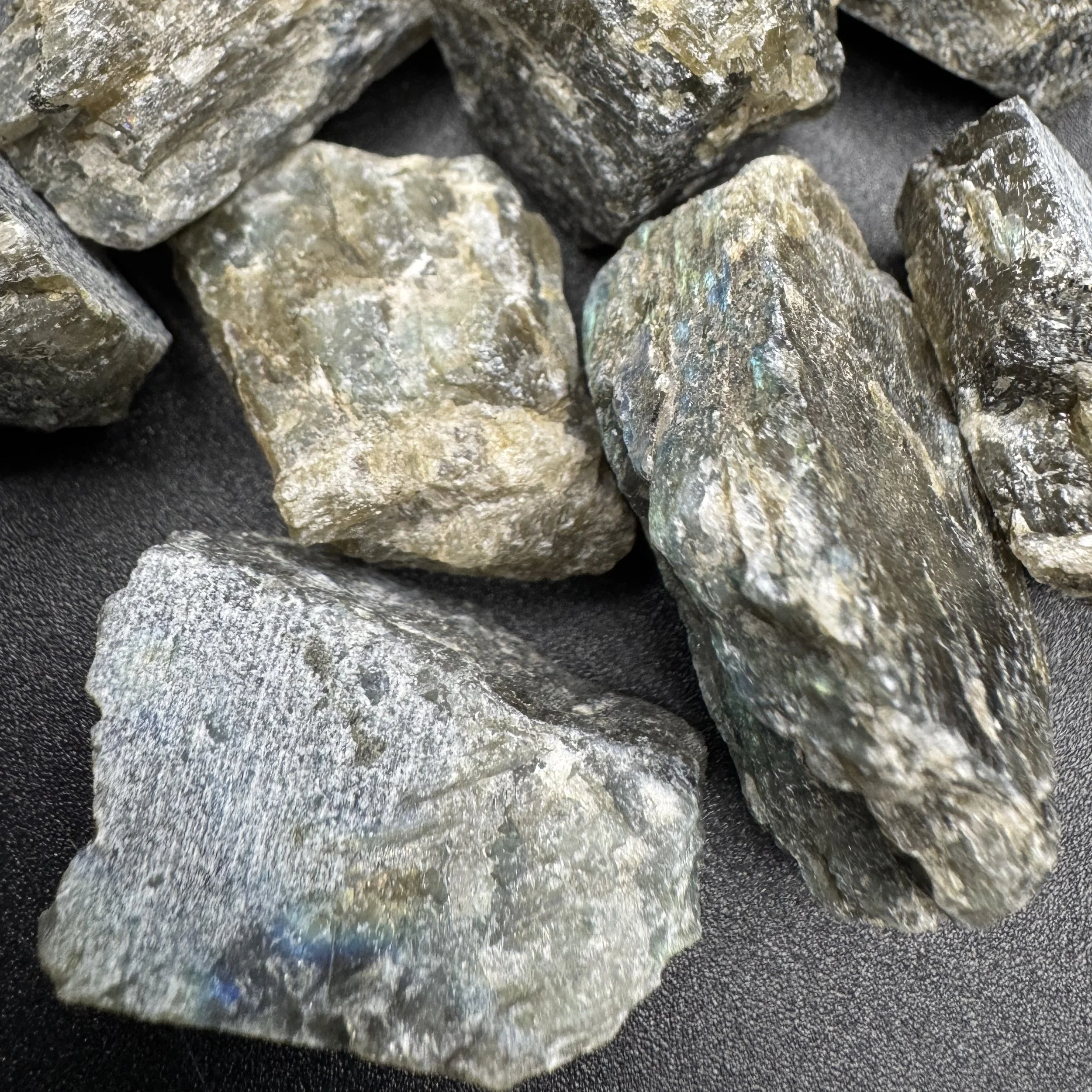 Labradorite Rough - 1.jpg