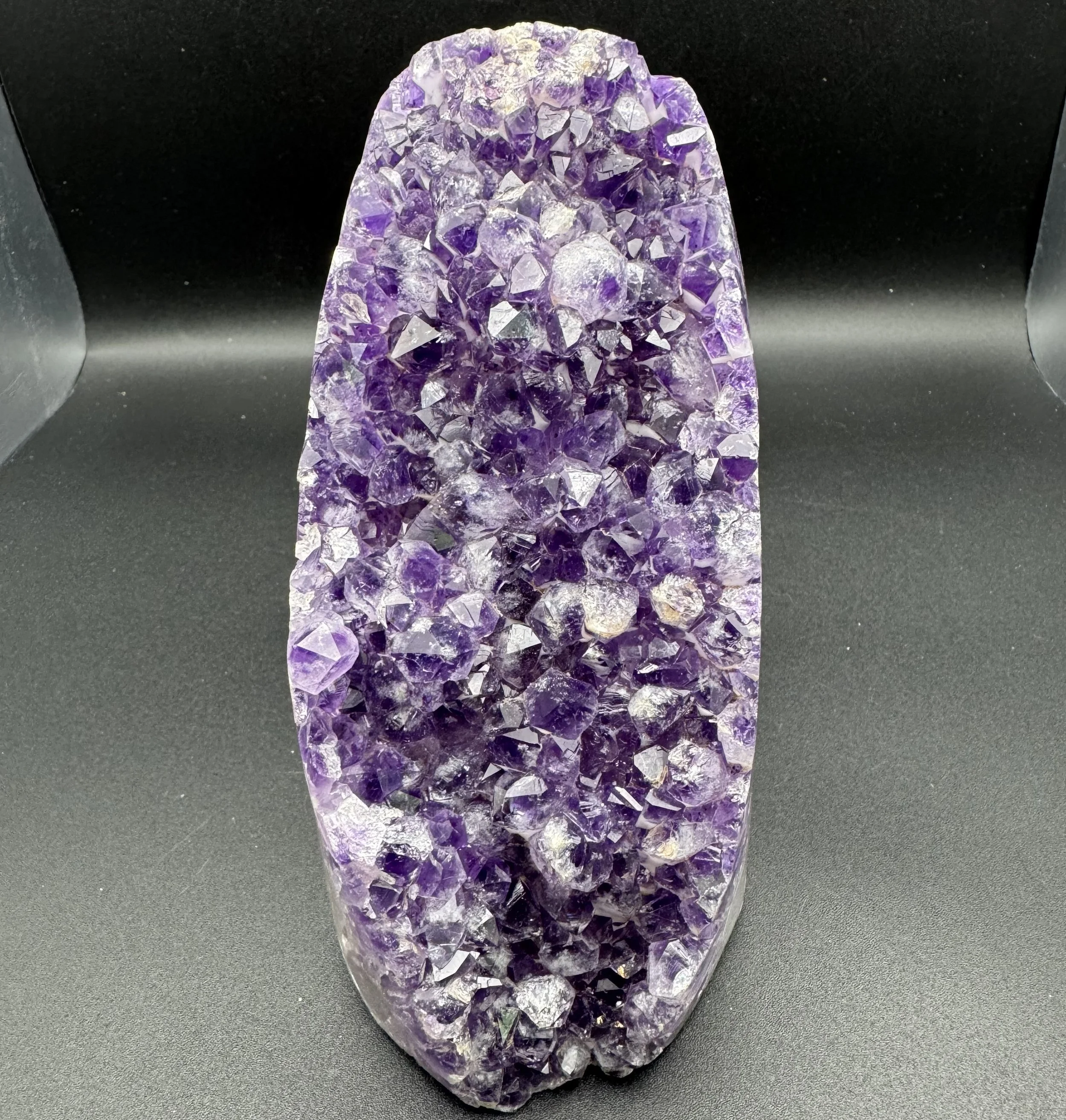 Amethyst Geode D - 1.jpg