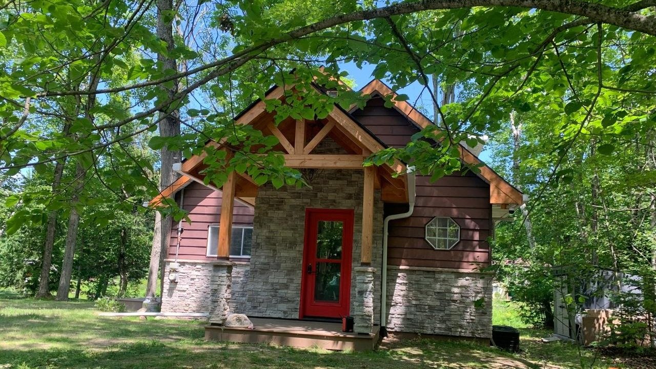 Bobcaygeon Cottage