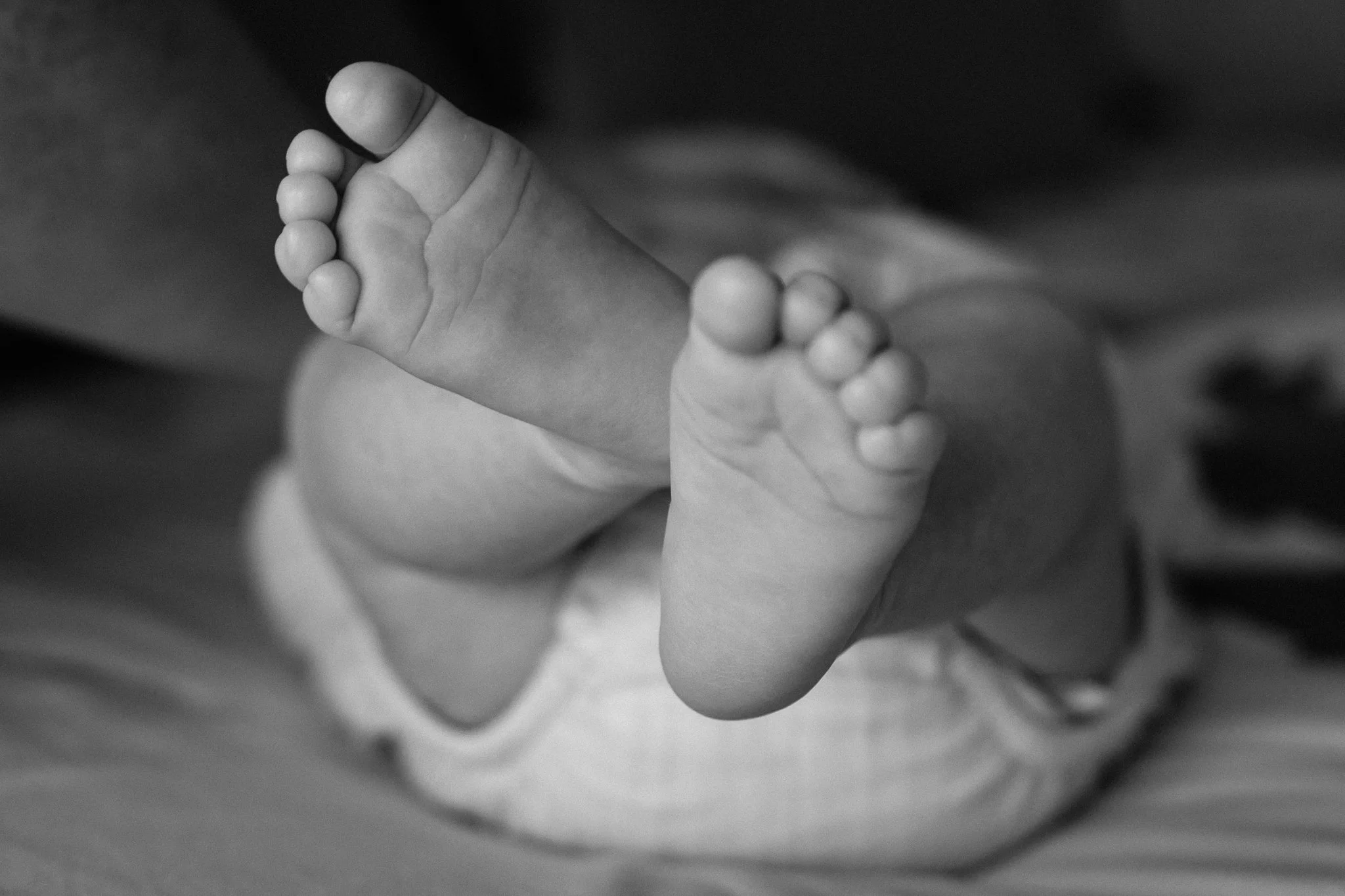 WEBSITE RE-EDITS FJ NEWBORN (2 of 3).jpg