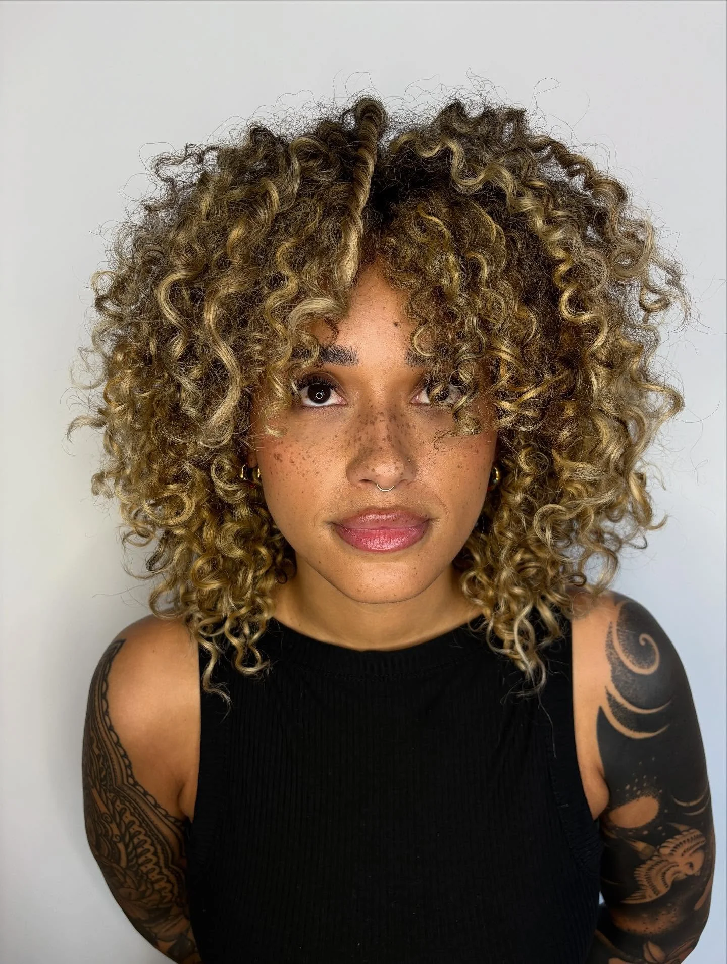 Blonde bombshell! 

#heavyhighlights  #blondecurlyhighlights #curlyhighlights #curlyhighlights