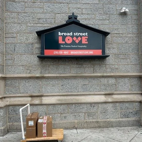 We&rsquo;re proud to donate unused products to Broad Street Love 🤍
Thank you to our community for helping us support those who need it most.
@broadstreetlove 
#FringeGivesBack #CommunityCare #BroadStreetLove #PhillyCommunity #FringeSalon
